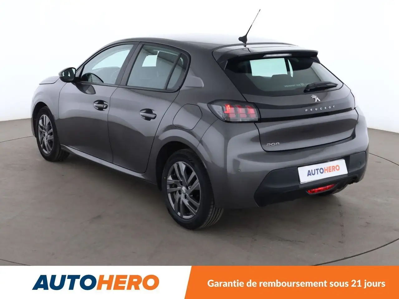 Peugeot 208 208 — photo 4