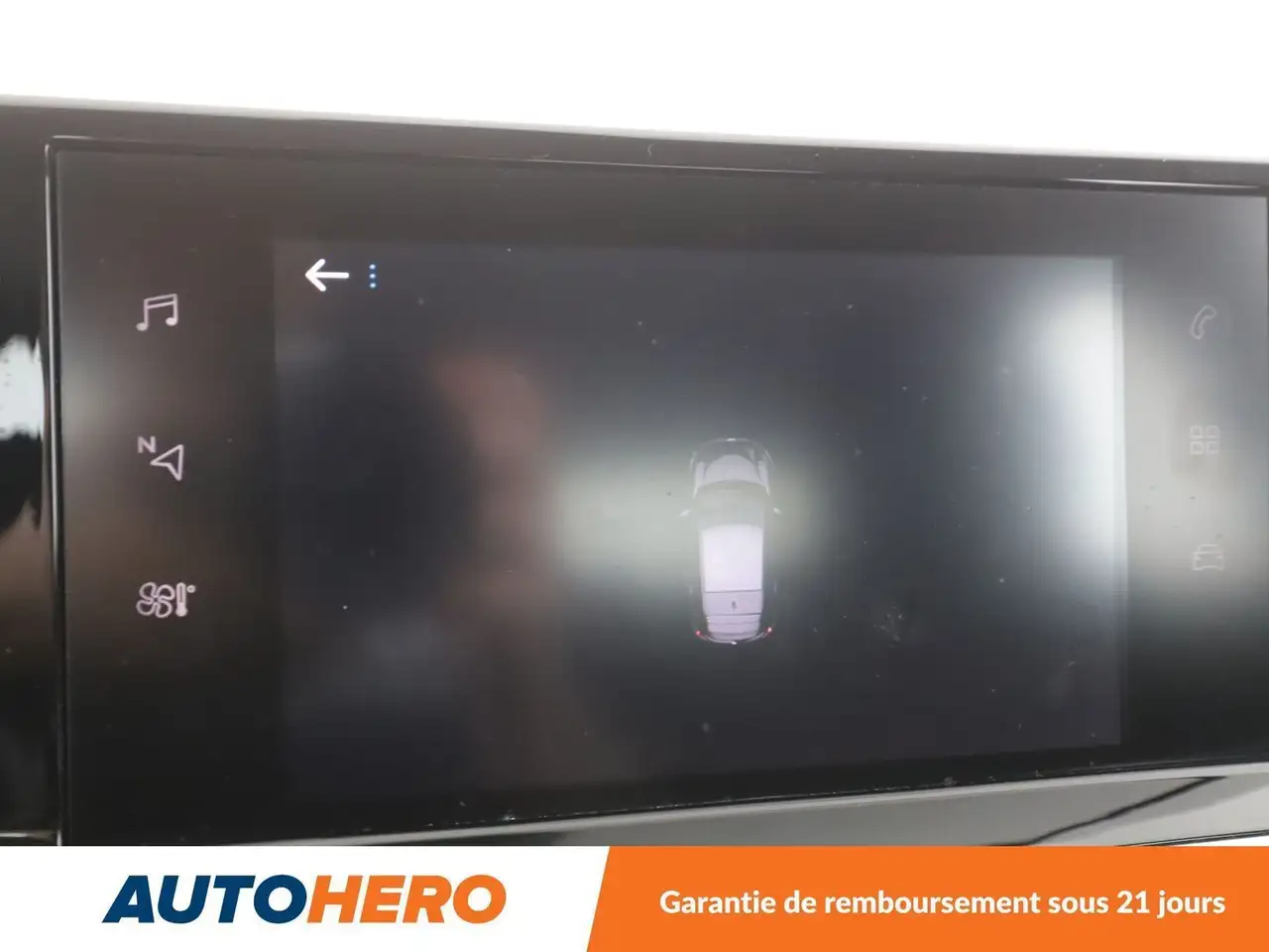 Peugeot 208 208 — photo 26
