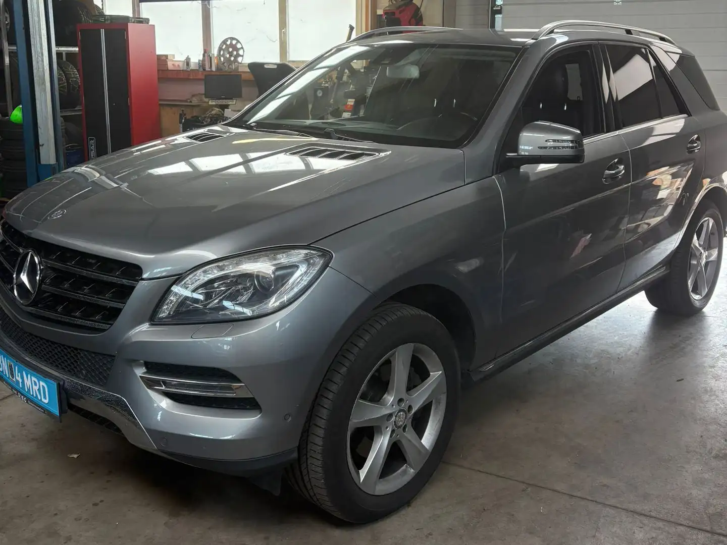 Mercedes-Benz ML 250 ML 250 BlueTEC 4MATIC A-Edition Aut. A-Edition Silver - 1