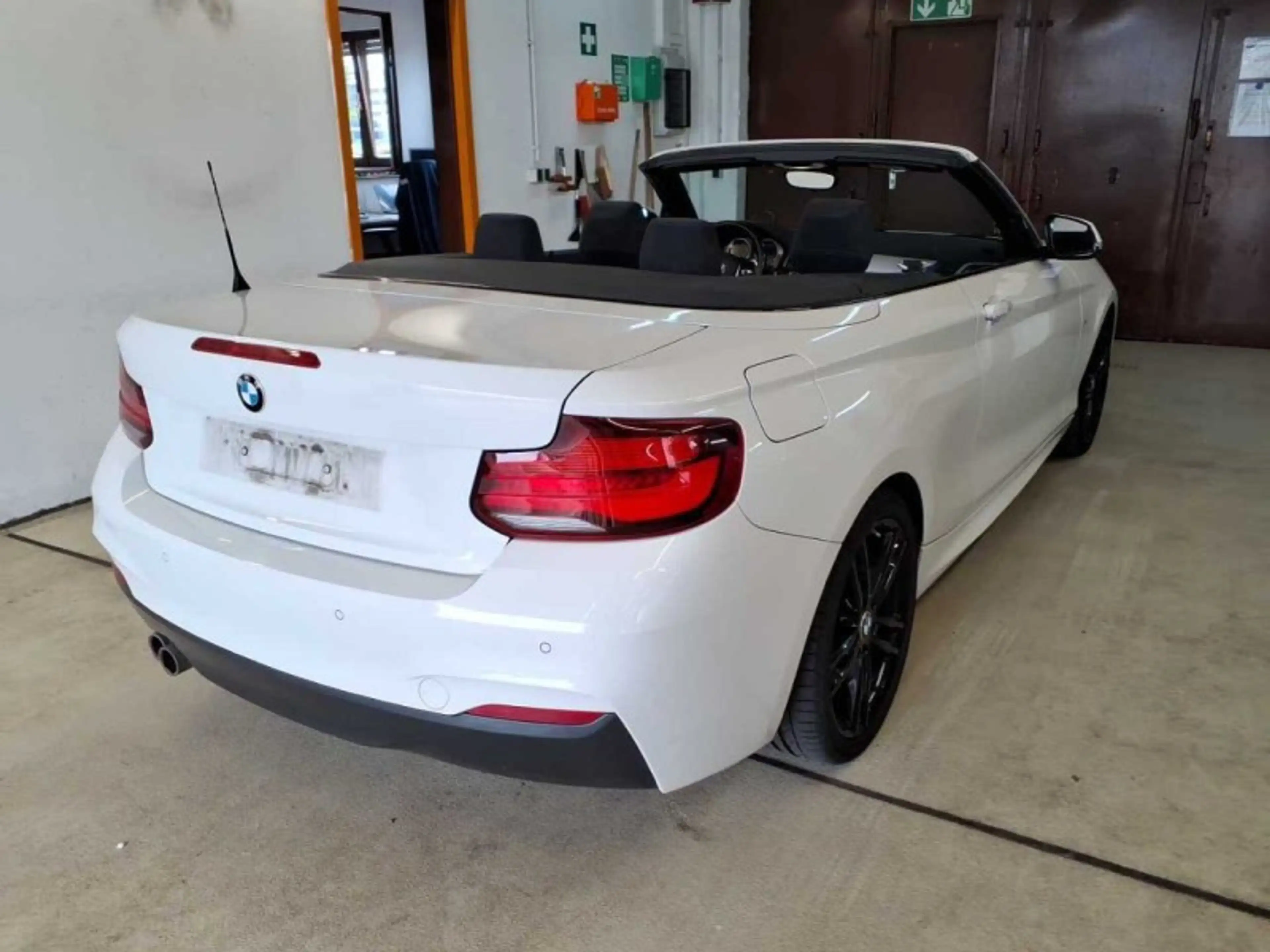 BMW 230 i M-Paket Sport Aerodynamik Alcantara PDC — photo 3