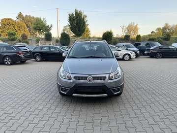 1.6 16V 4x2 Automatik Emotion