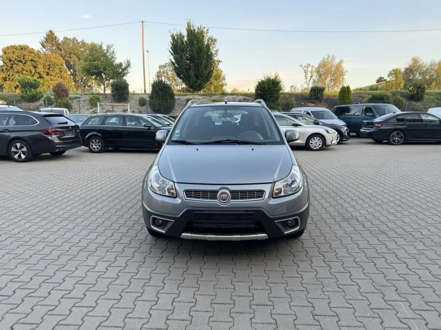 Fiat Sedici 1.6 16V 4x2 Automatik Emotion - 1