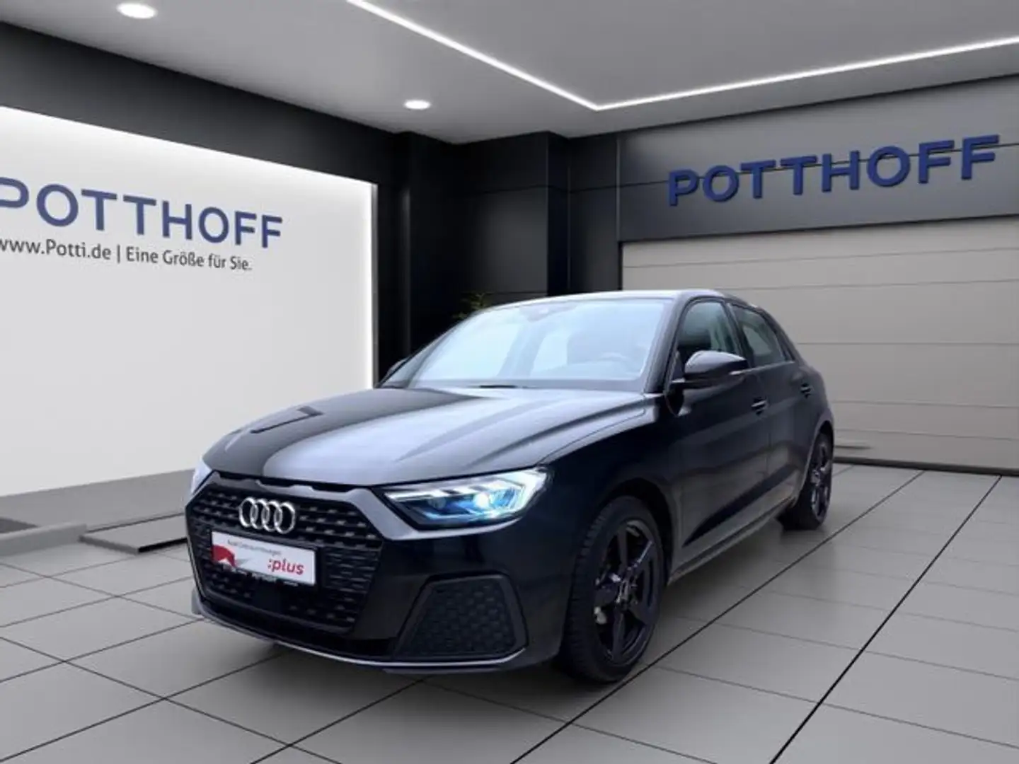 Audi A1 25 TFSI PDC LED KLIMA LM17 Schwarz - 1