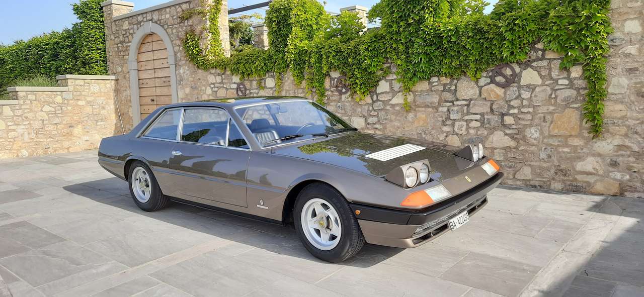 Ferrari 365 365 GT4 2+2 MOTORE RIFATTO A NUOVO!
