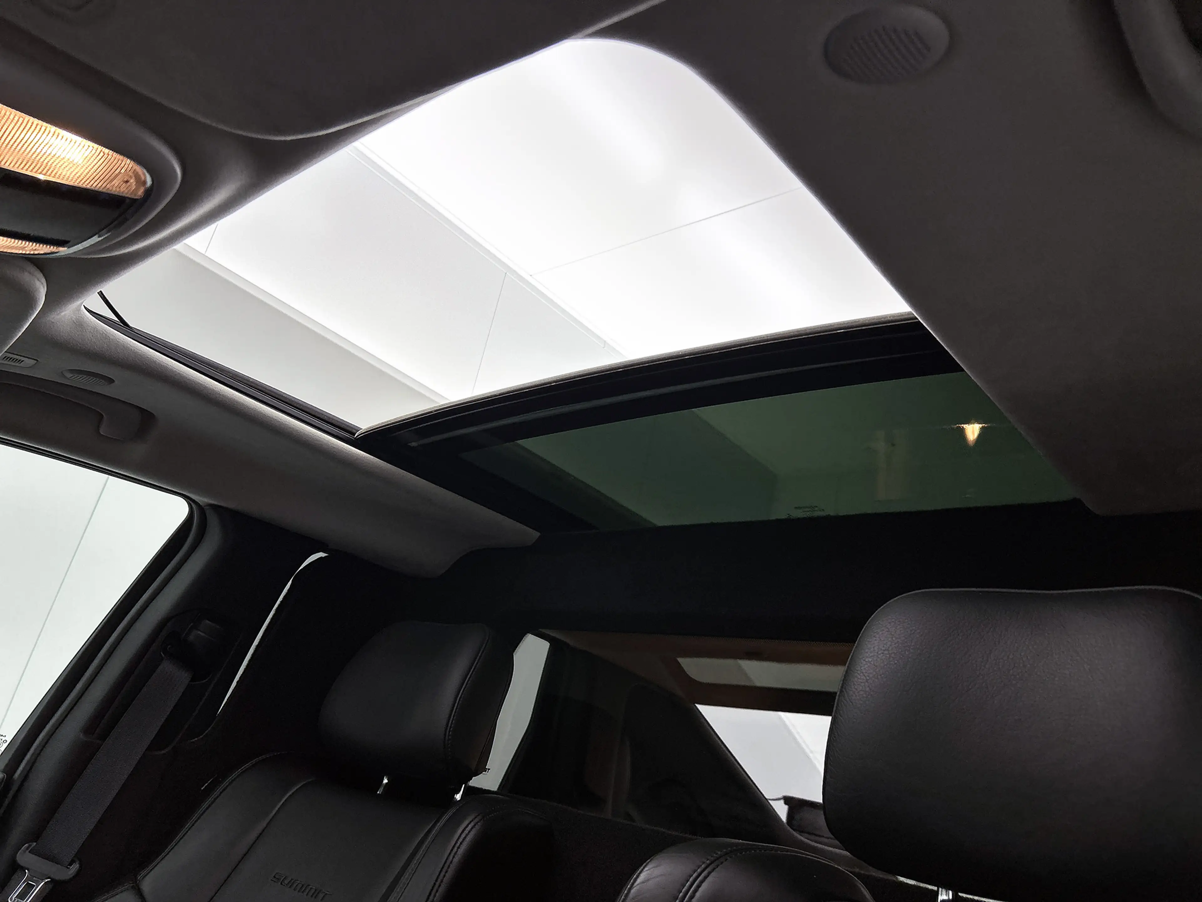Jeep Grand Cherokee 3.0 CRD Summit Trekhaak, Pano, Carplay — photo 34