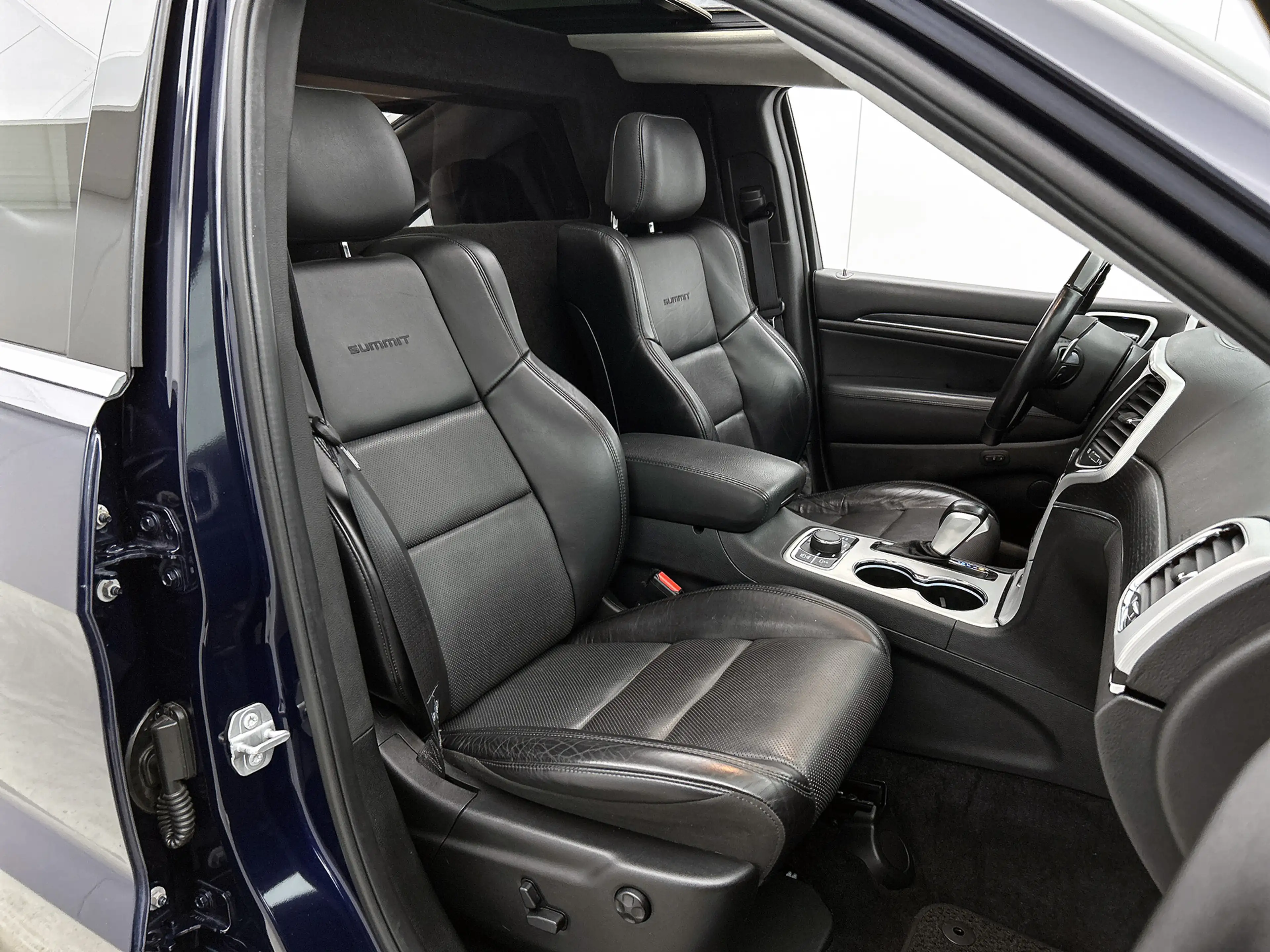Jeep Grand Cherokee 3.0 CRD Summit Trekhaak, Pano, Carplay — photo 40