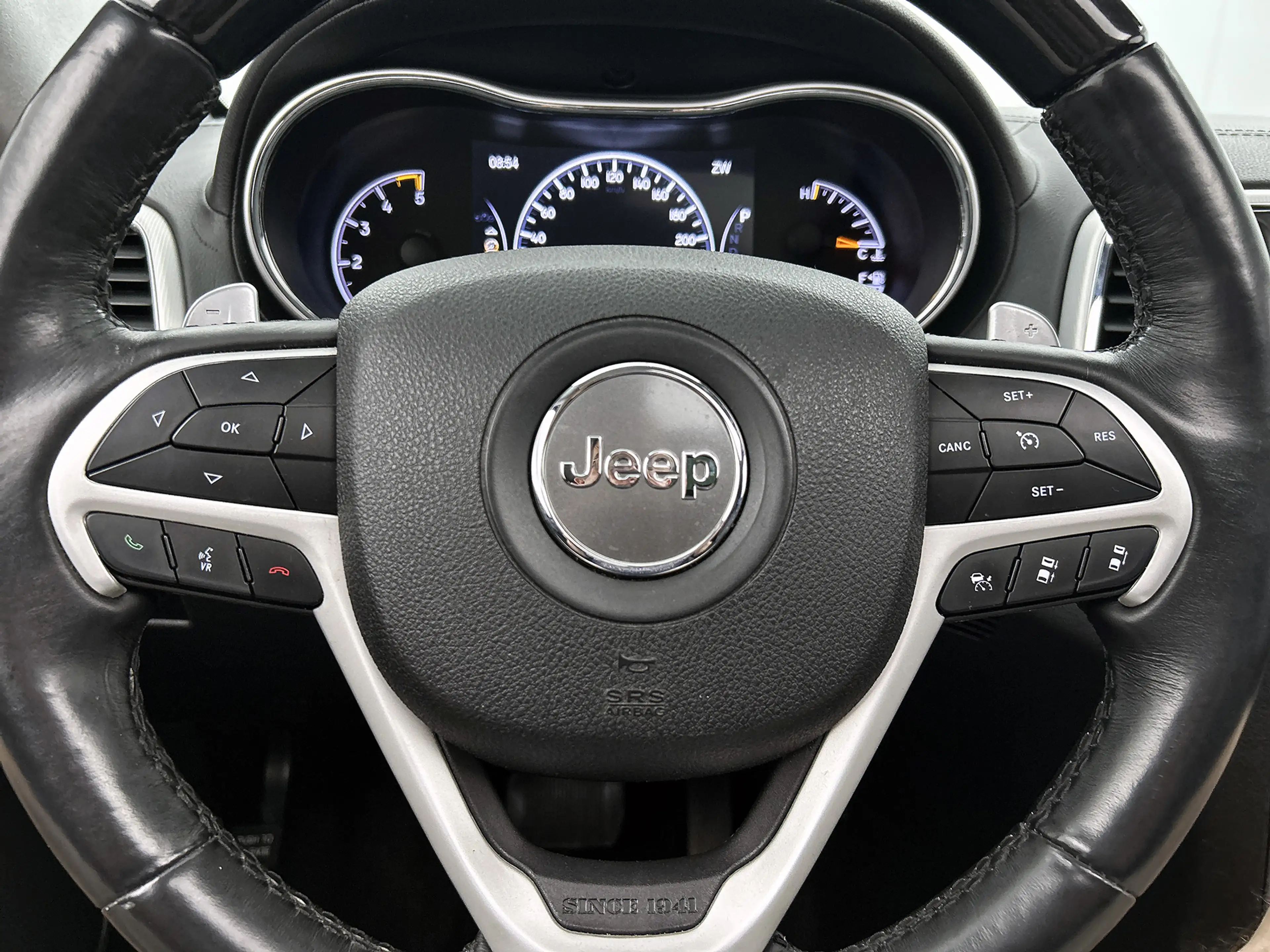 Jeep Grand Cherokee 3.0 CRD Summit Trekhaak, Pano, Carplay — photo 6