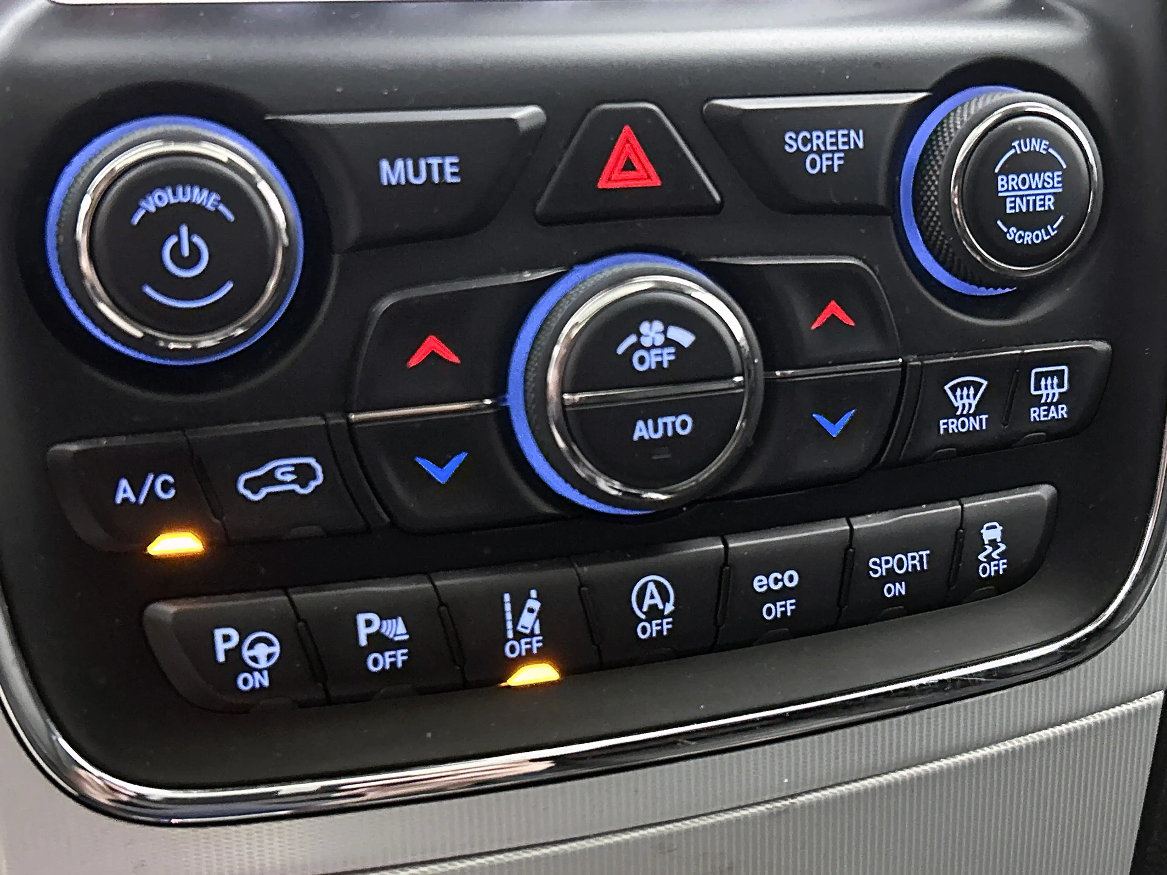 Jeep Grand Cherokee 3.0 CRD Summit Trekhaak, Pano, Carplay — photo 19