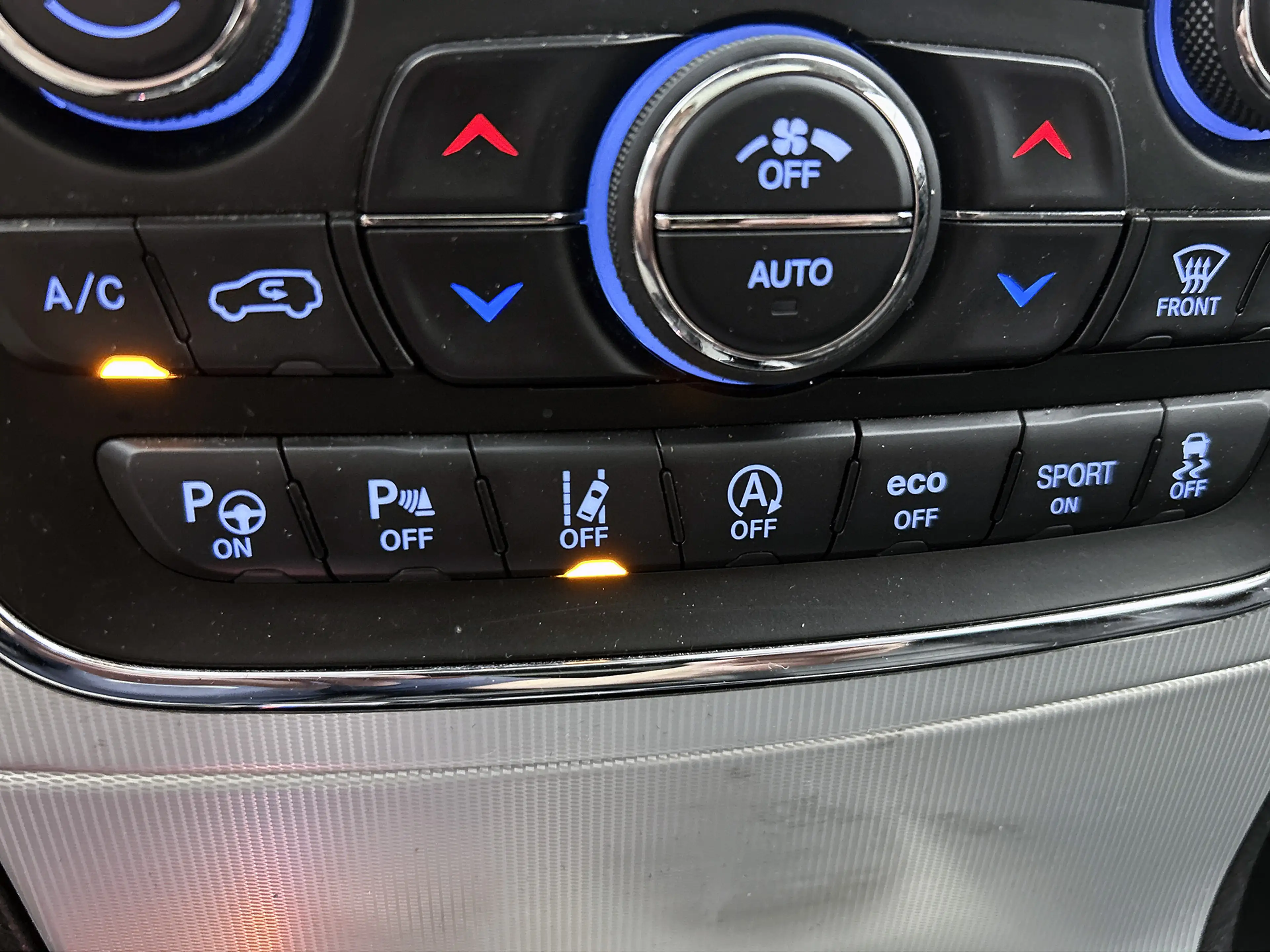 Jeep Grand Cherokee 3.0 CRD Summit Trekhaak, Pano, Carplay — photo 16