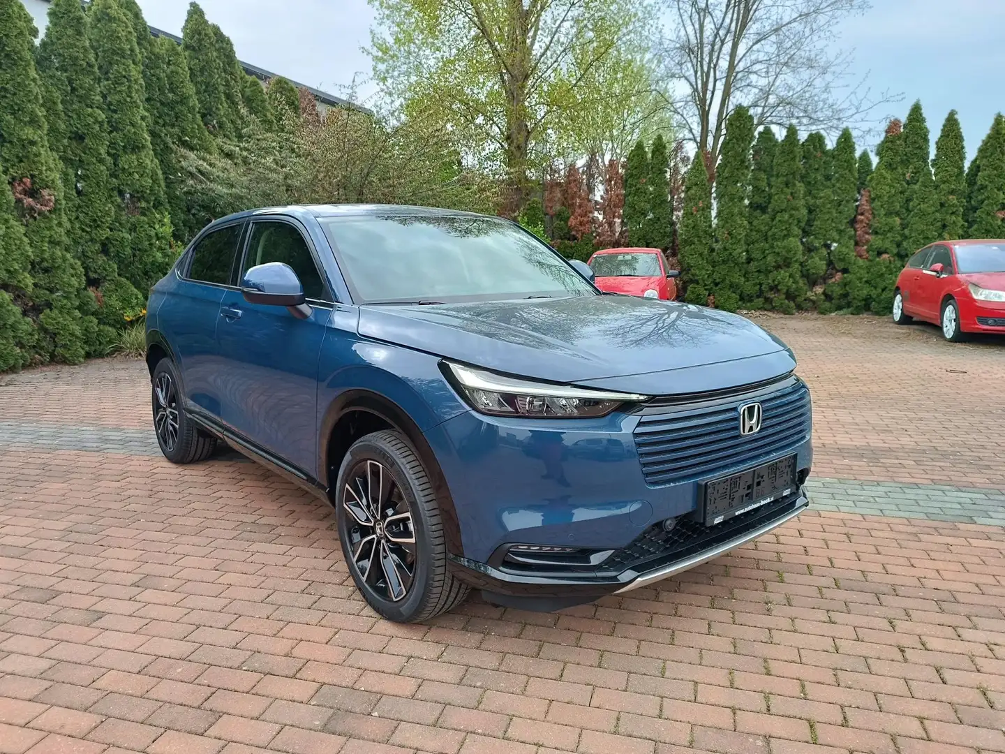 Honda HR-V HR-V 1,5 i-MMD Hybrid 2WD Advance Blau - 2