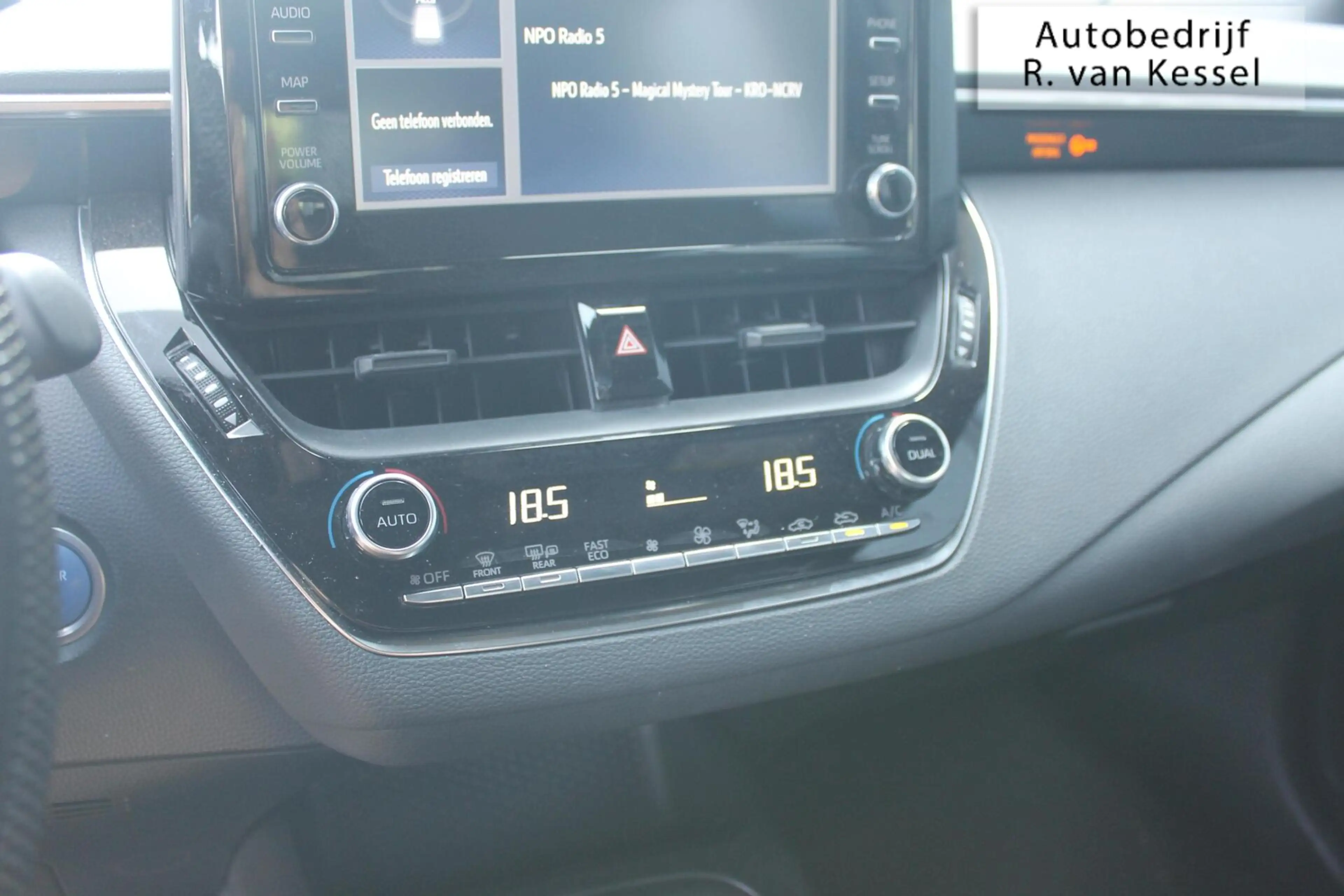 Toyota Corolla 1.8 Hybrid Comfort I Carplay I Camera I ACC I 1e E — photo 12
