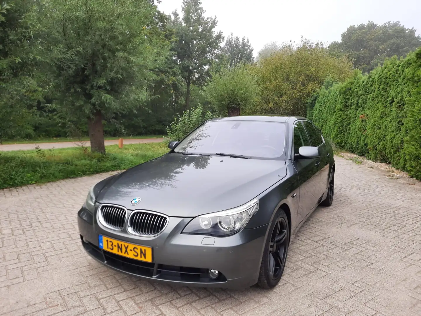 BMW 545 5-serie 545i Executive vol sport leer ecc Grijs - 2