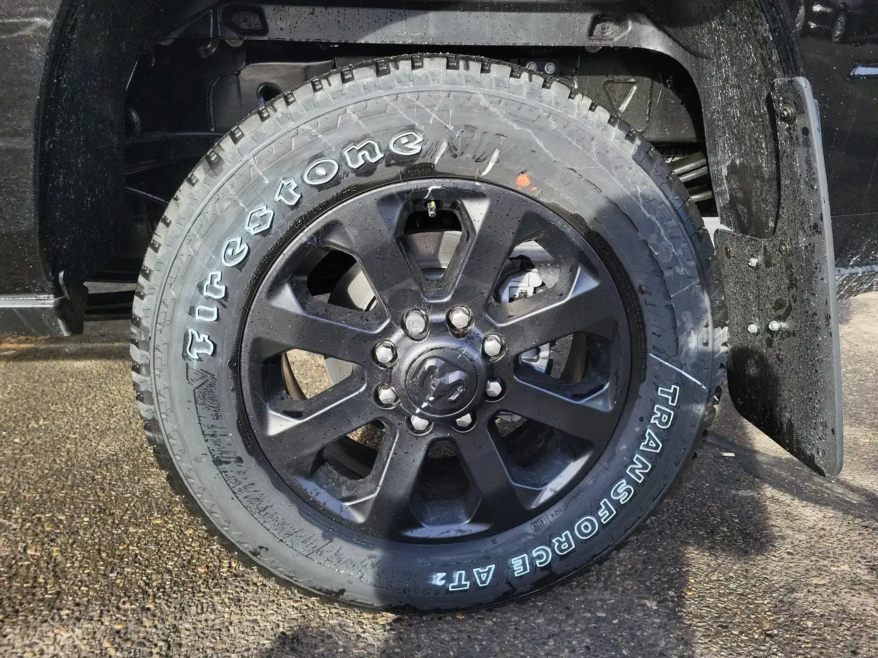 RAM 3500 снимка RAM 3500