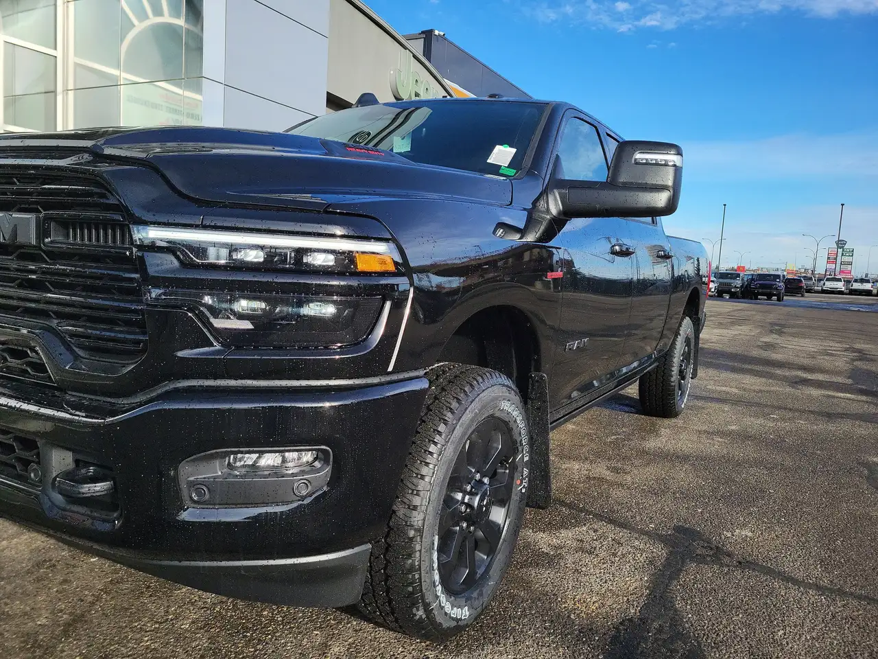 RAM 3500 снимка RAM 3500