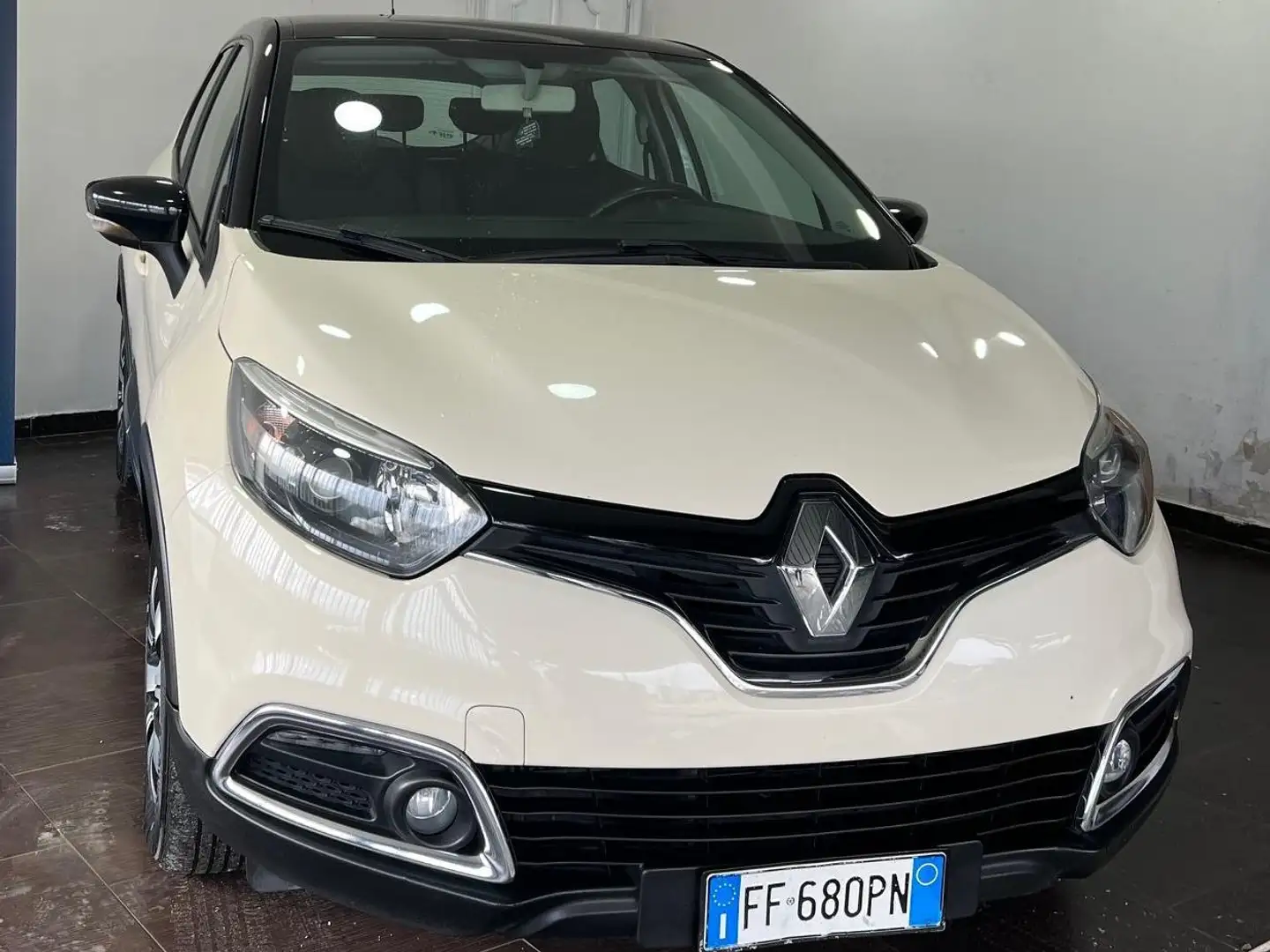 Renault Captur Captur 1.5 dci Intens (energy r-link) 90cv E6 Beige - 2