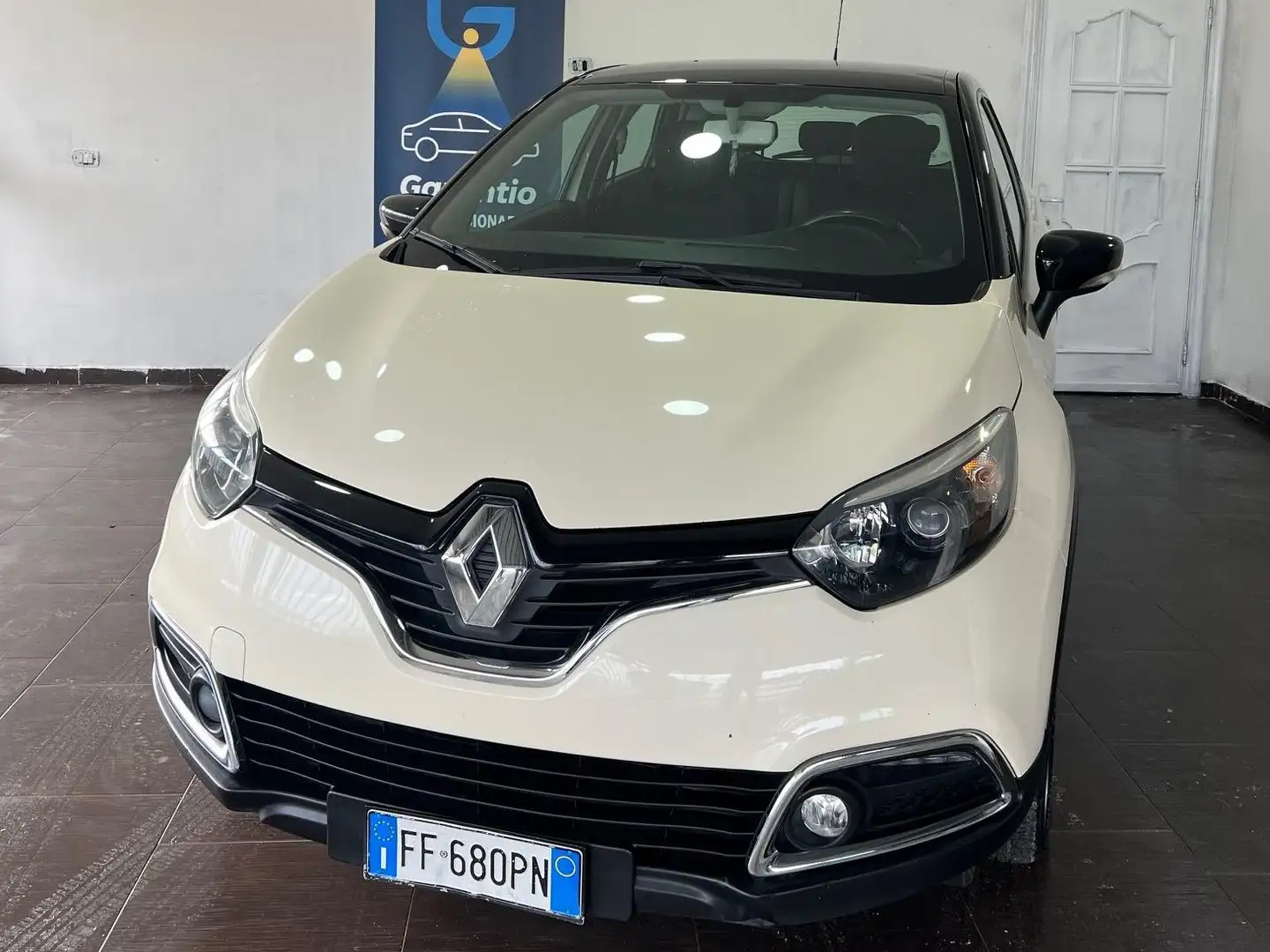 Renault Captur Captur 1.5 dci Intens (energy r-link) 90cv E6 Beige - 1