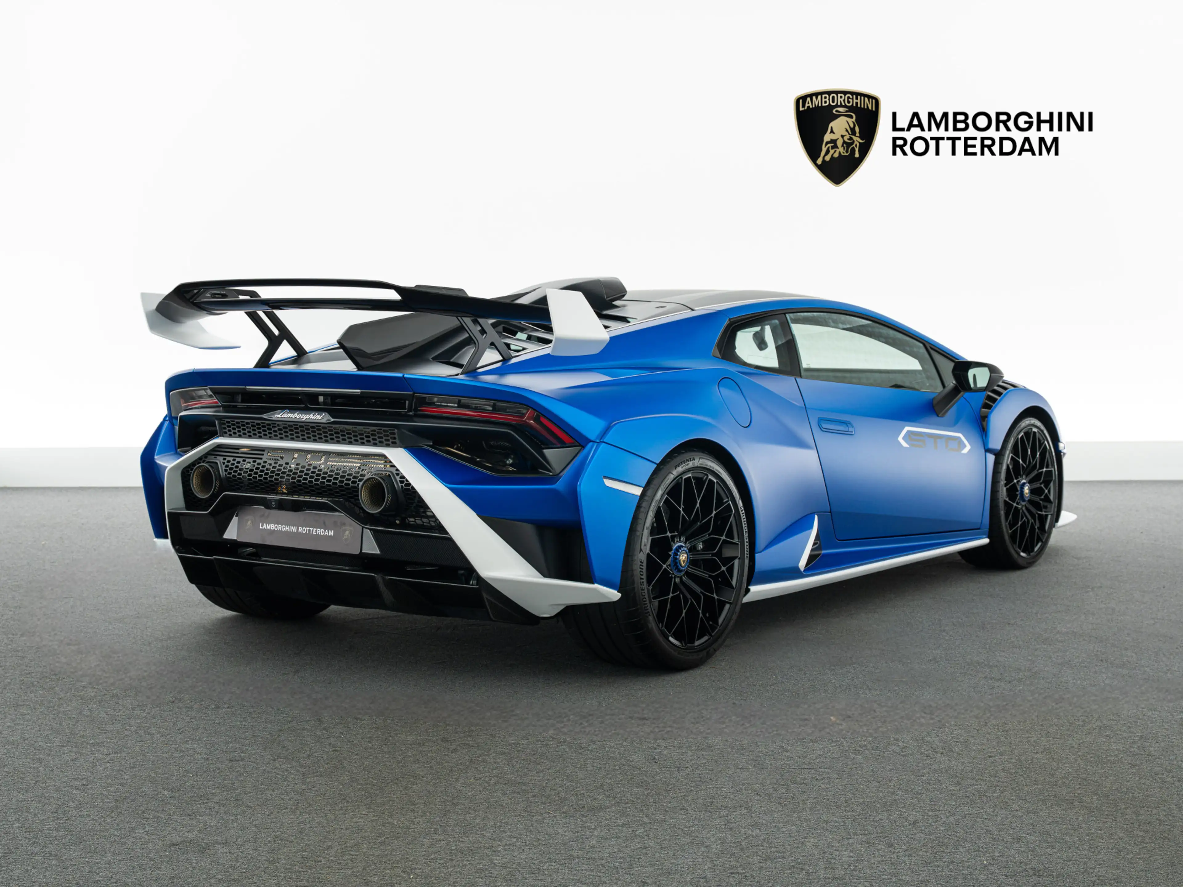 Lamborghini Huracán STO | Livery packs | Full Carbon — photo 3