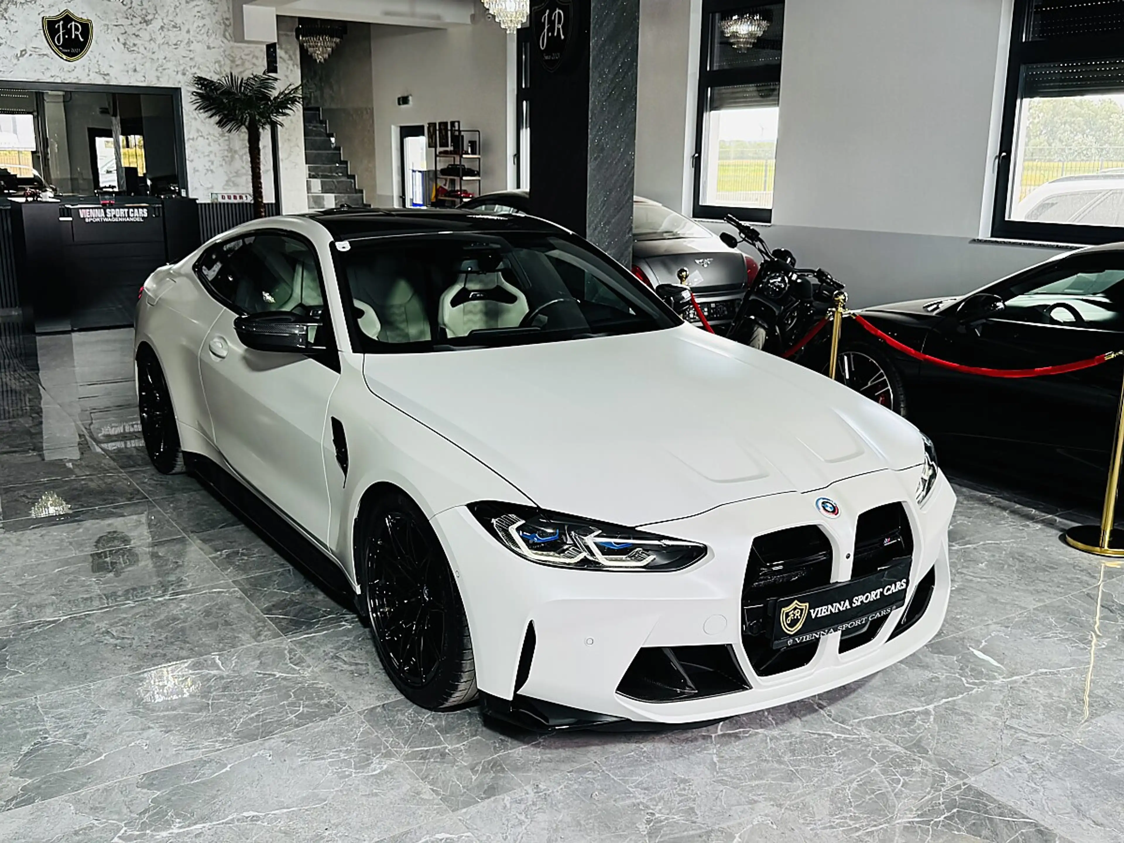 BMW M4 Competition xDrive*Individual*Carbon-Paket* — photo 5