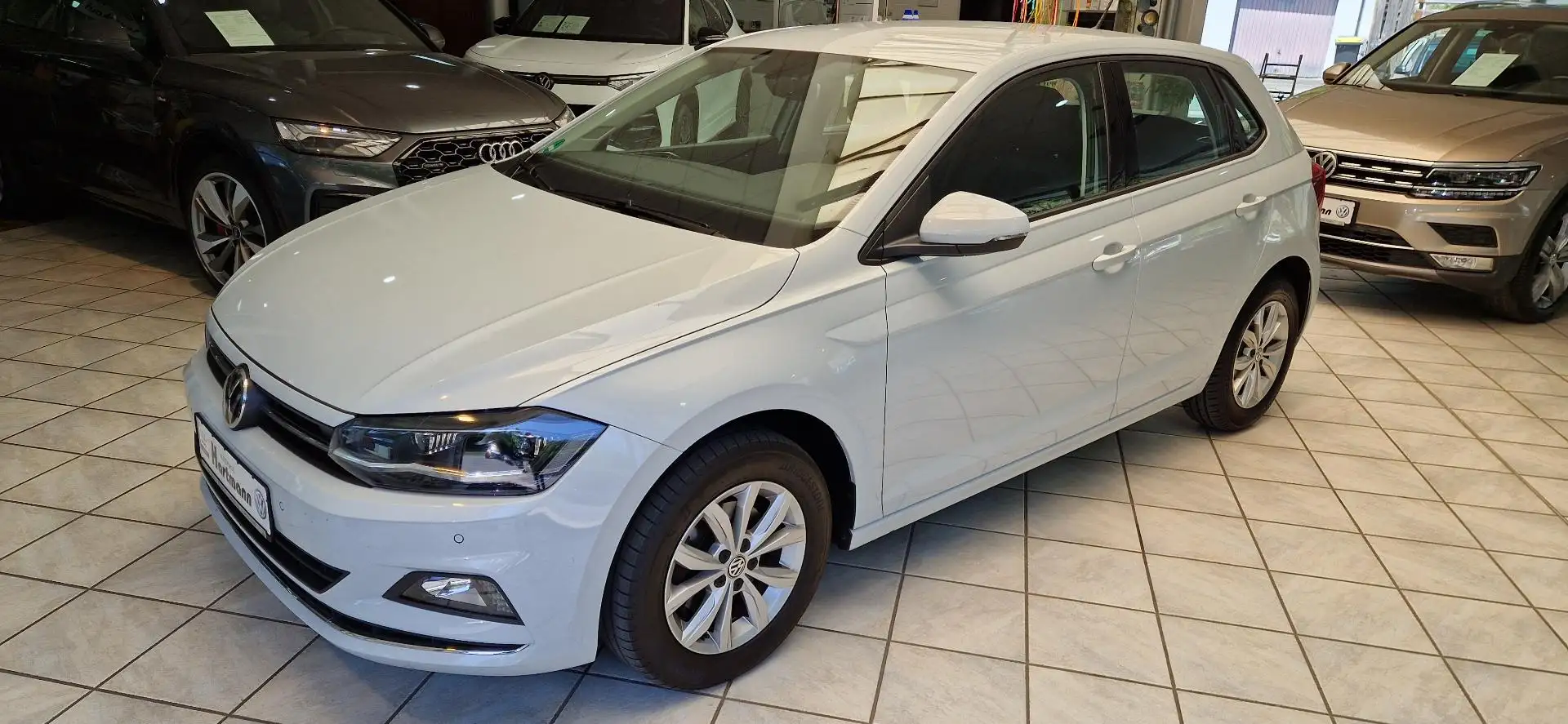 Volkswagen Polo Highline 1,0TSI Klima, LED Sitzheizg. APP-Connect Weiß - 1