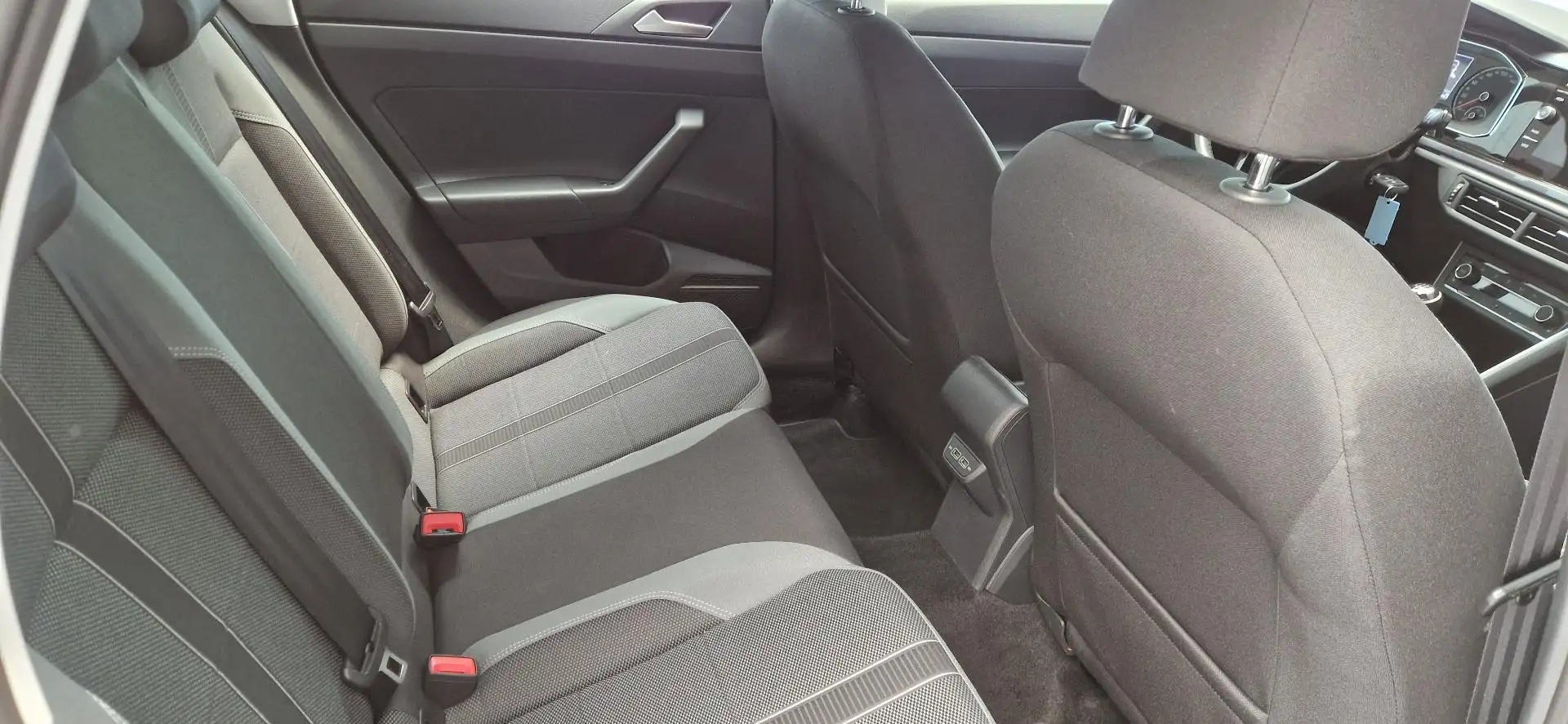 Volkswagen Polo Highline 1,0TSI Klima, LED Sitzheizg. APP-Connect Weiß - 2