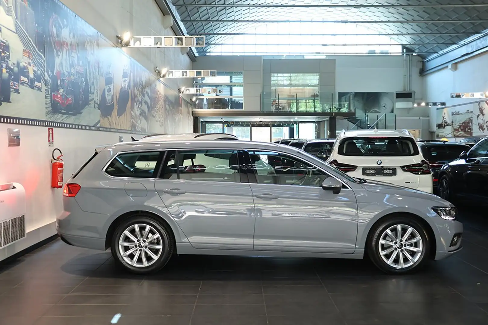 Volkswagen Passat Variant 2.0 TDI SCR EVO DSG Business - ADAS/LED/APP Grigio - 2