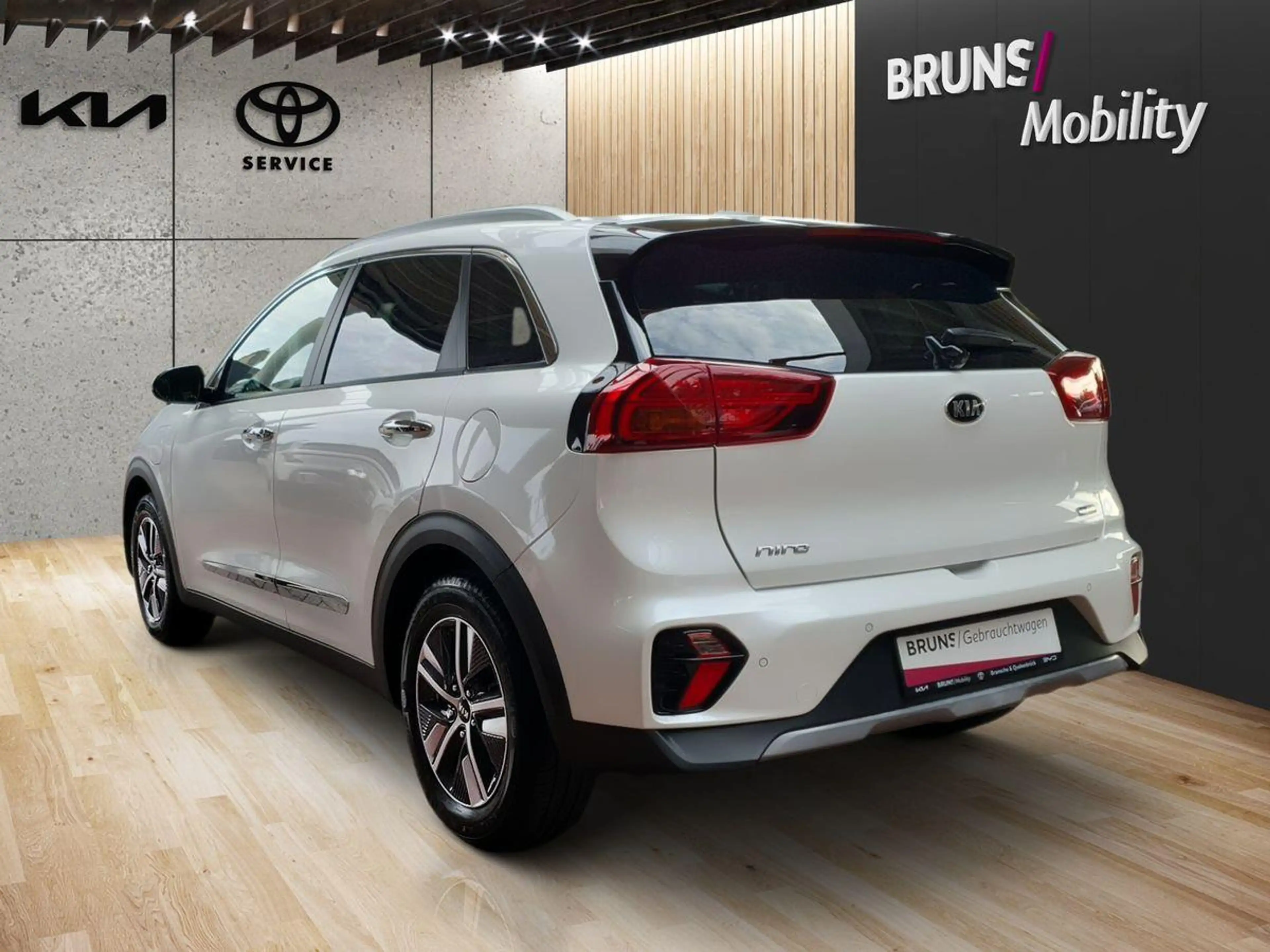 Kia Niro 1.6 PHEV Spirit GSD Leder Scheckheft — photo 5