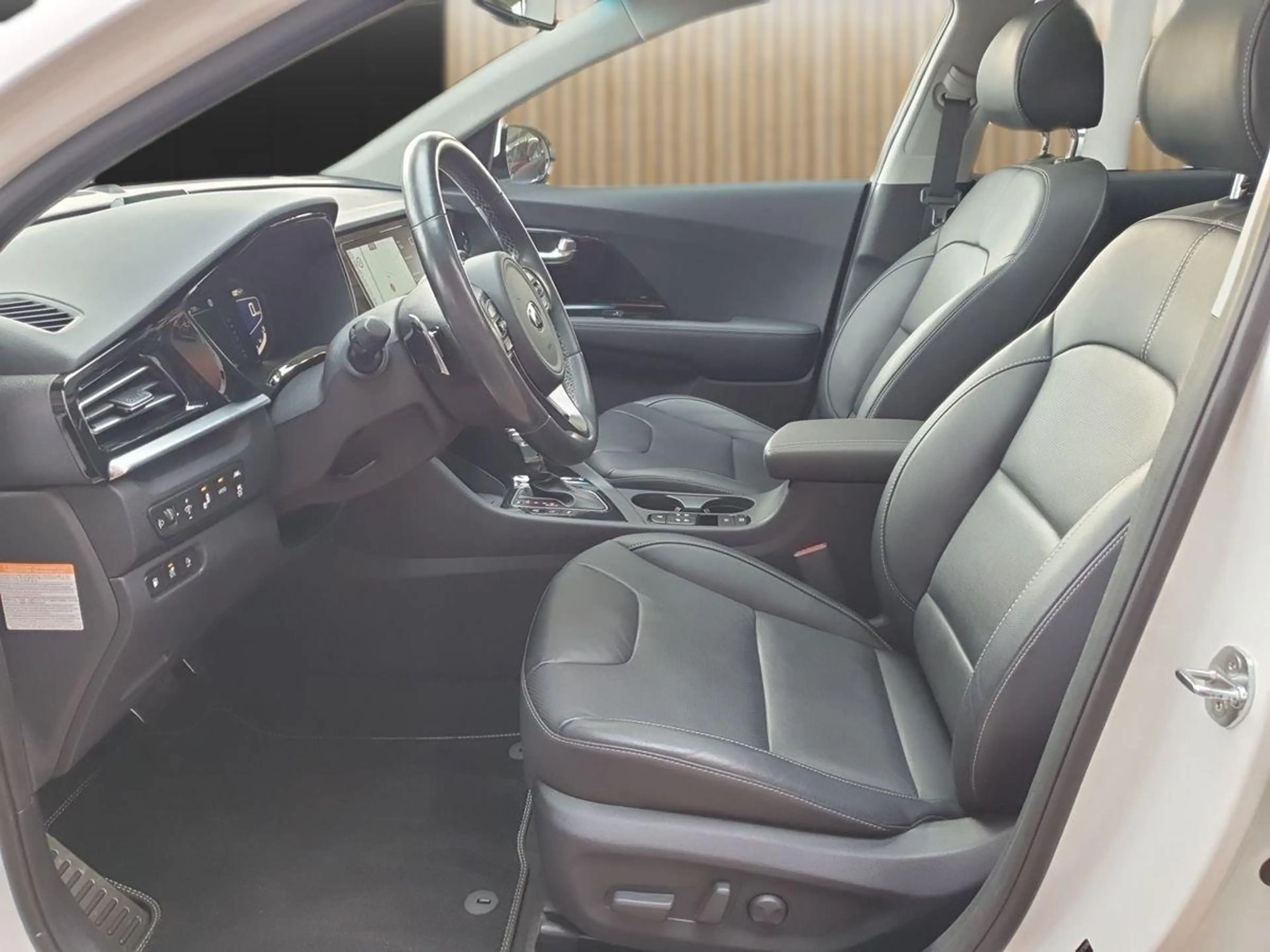 Kia Niro 1.6 PHEV Spirit GSD Leder Scheckheft — photo 8