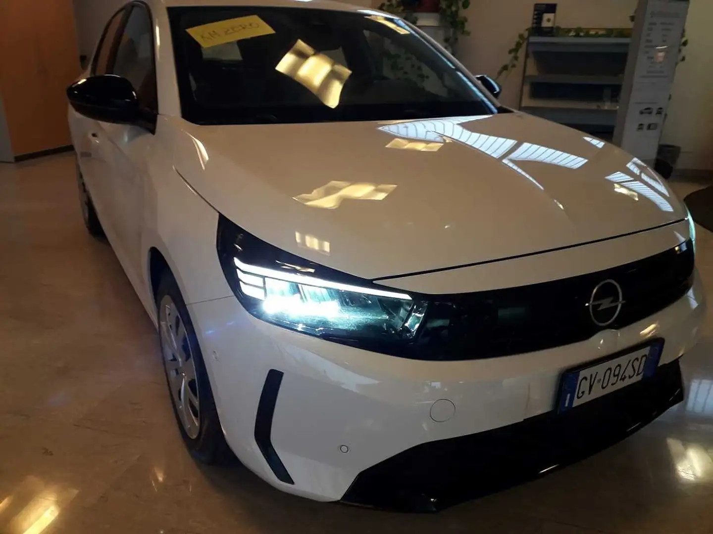 Opel Corsa 6ª serie 1.2 100 CV Wit - 2
