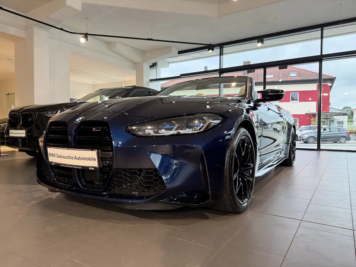 BMW M4 Cabrio INDIVIDUAL Bleu - 1