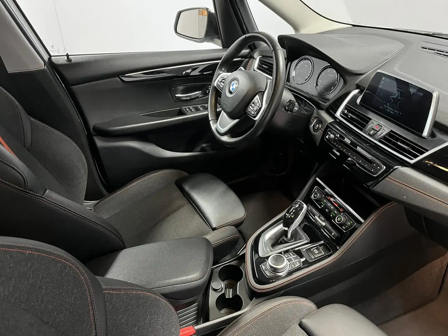 BMW 218 2er Gran Tourer - 218d Sport Line (EURO 6d) Blanc - 2
