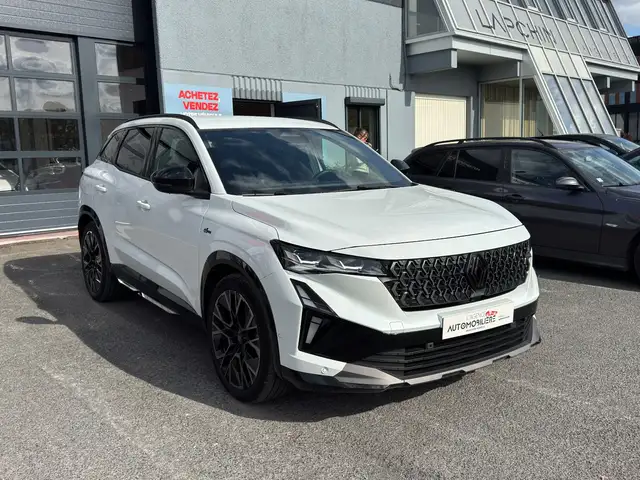 2025 Renault Austral in White for sale