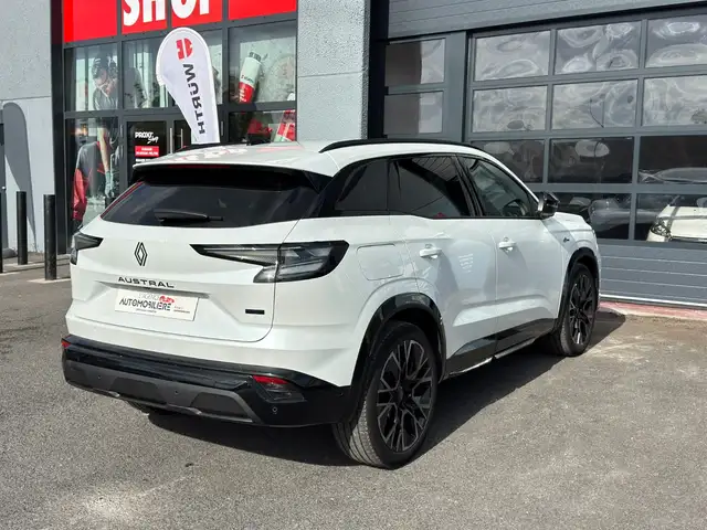 Renault Austral view 7