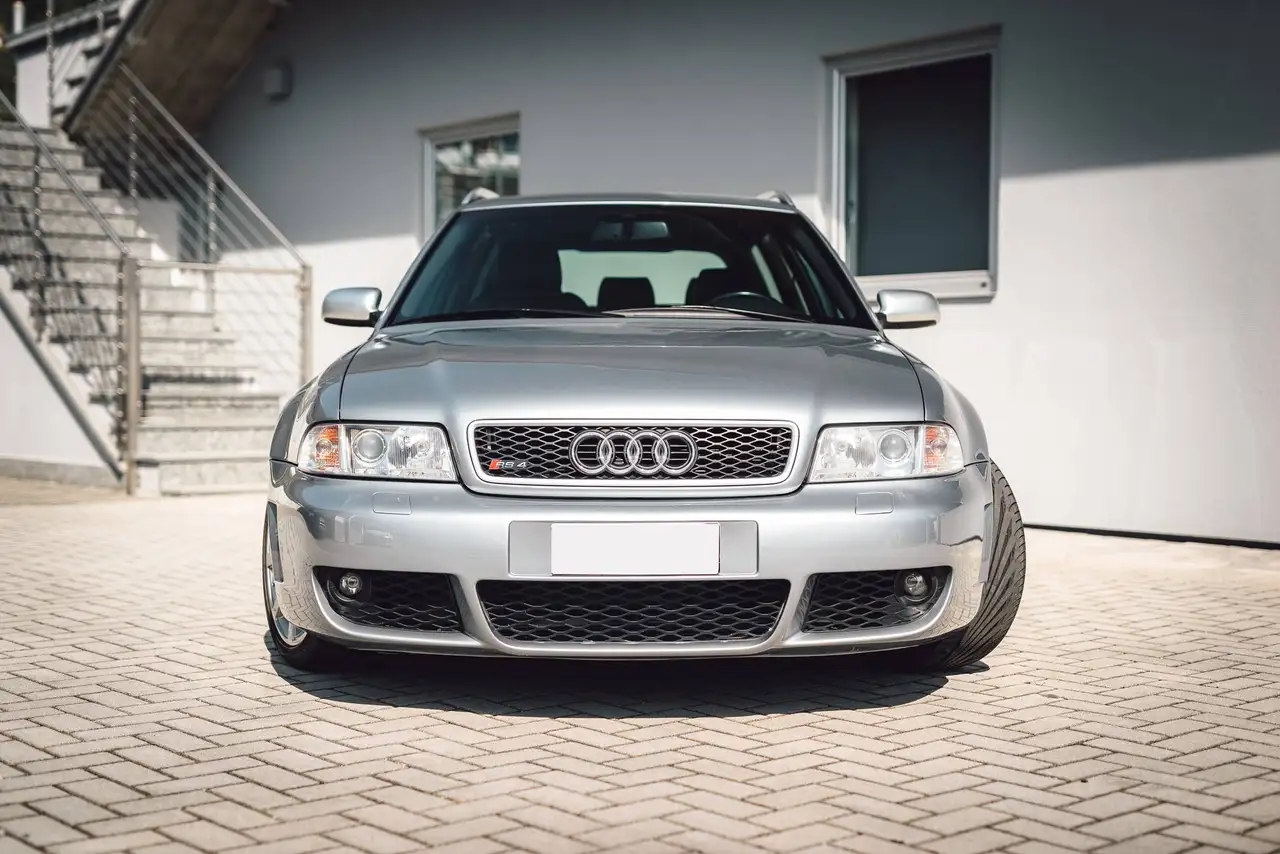Audi RS4 2.7 B5 Avant - ASI Targa Oro - Targhe Originali - Italiana, foto 3