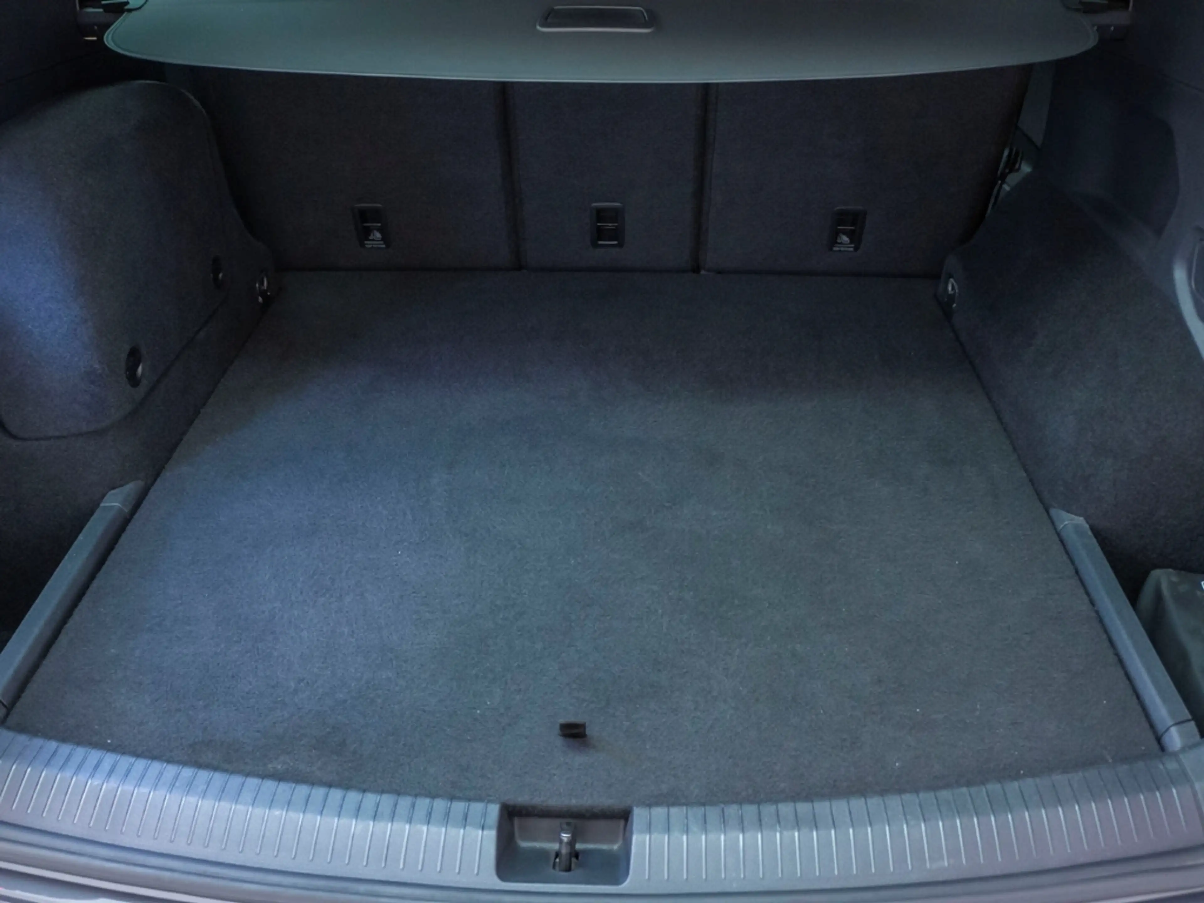 SEAT Tarraco FR e-HYBRID WINTERPAKET AUTOMATIK PDC v+h (GW71) — photo 29
