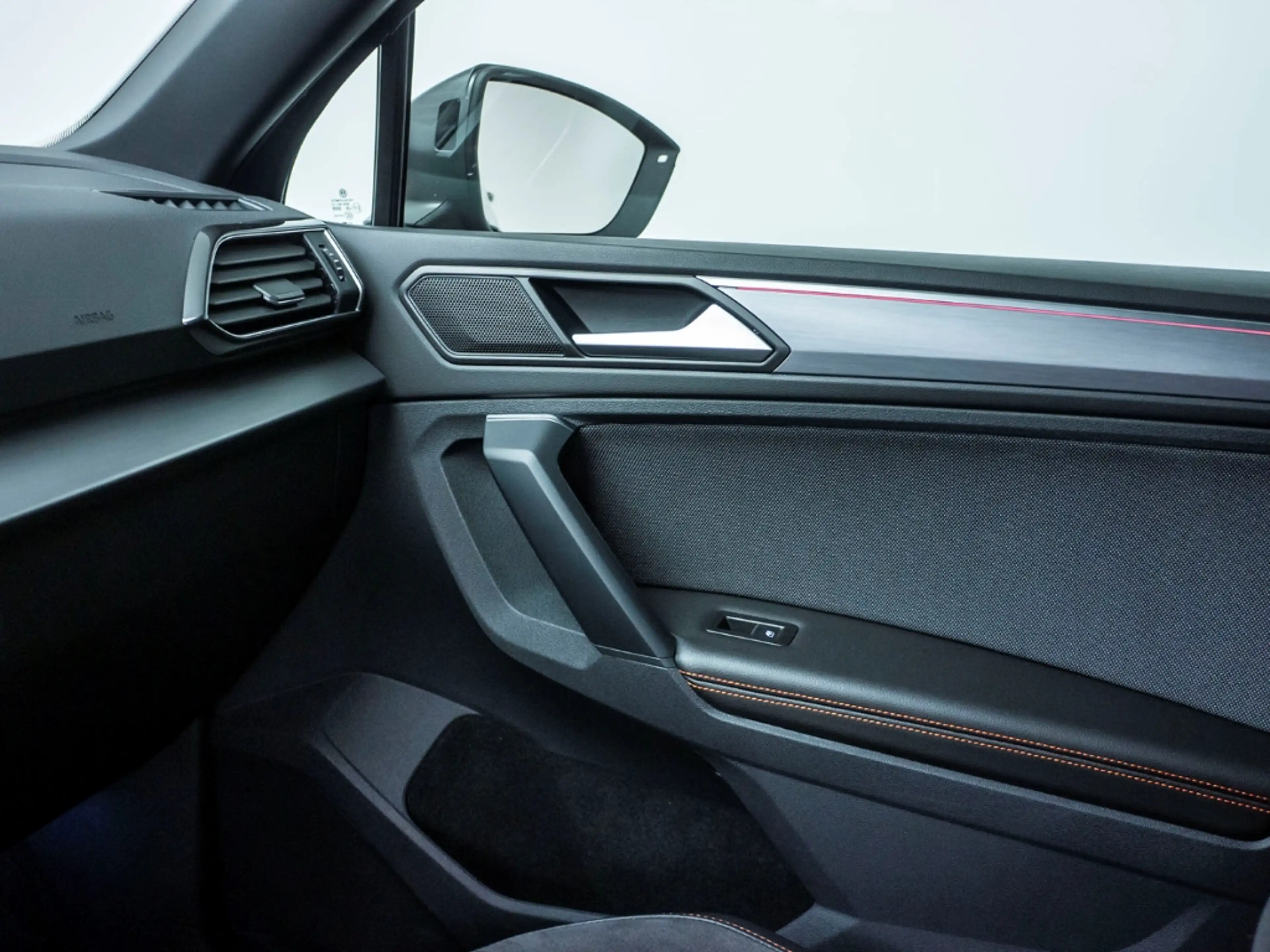 SEAT Tarraco FR e-HYBRID WINTERPAKET AUTOMATIK PDC v+h (GW71) — photo 28