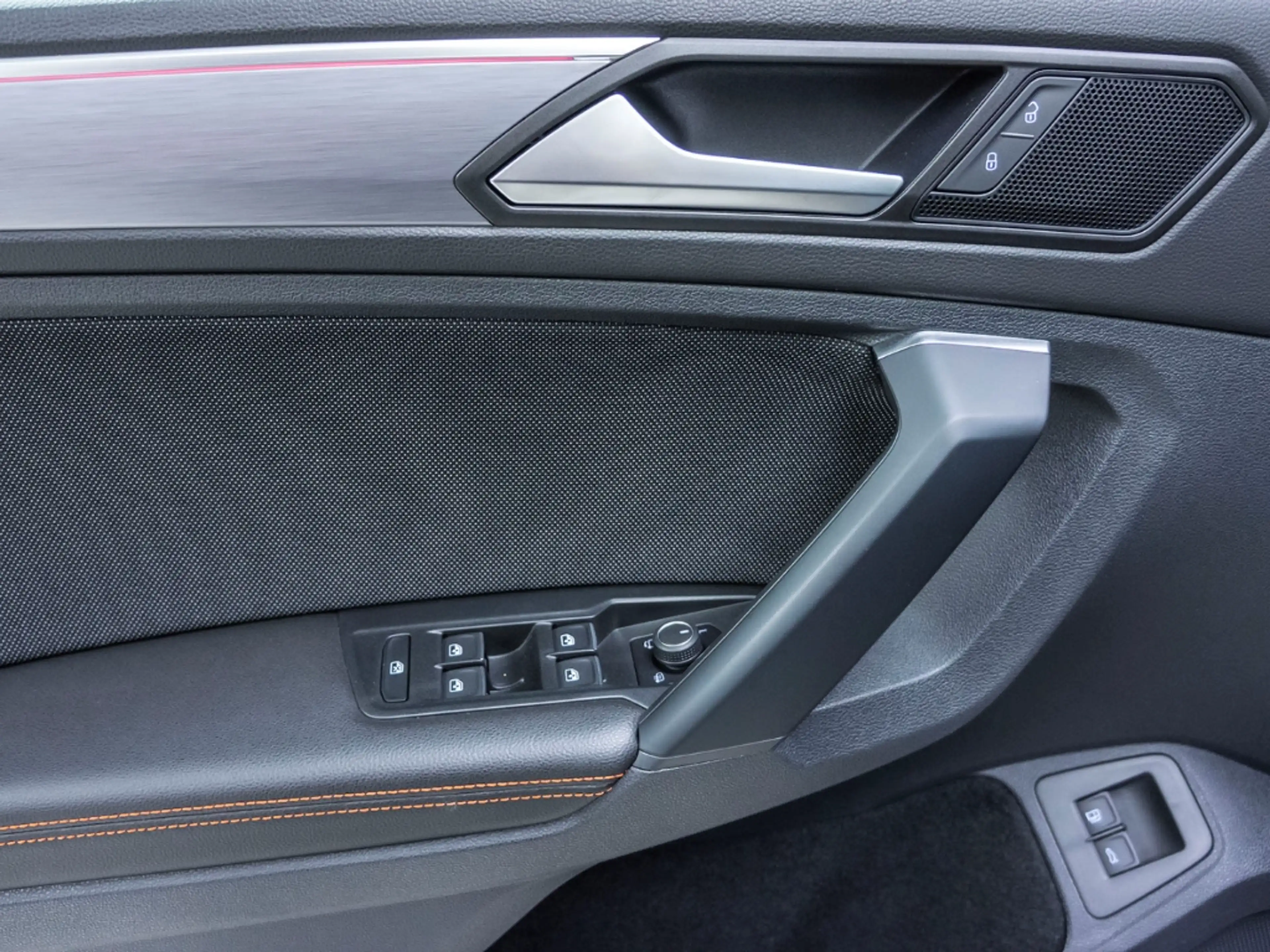 SEAT Tarraco FR e-HYBRID WINTERPAKET AUTOMATIK PDC v+h (GW71) — photo 21