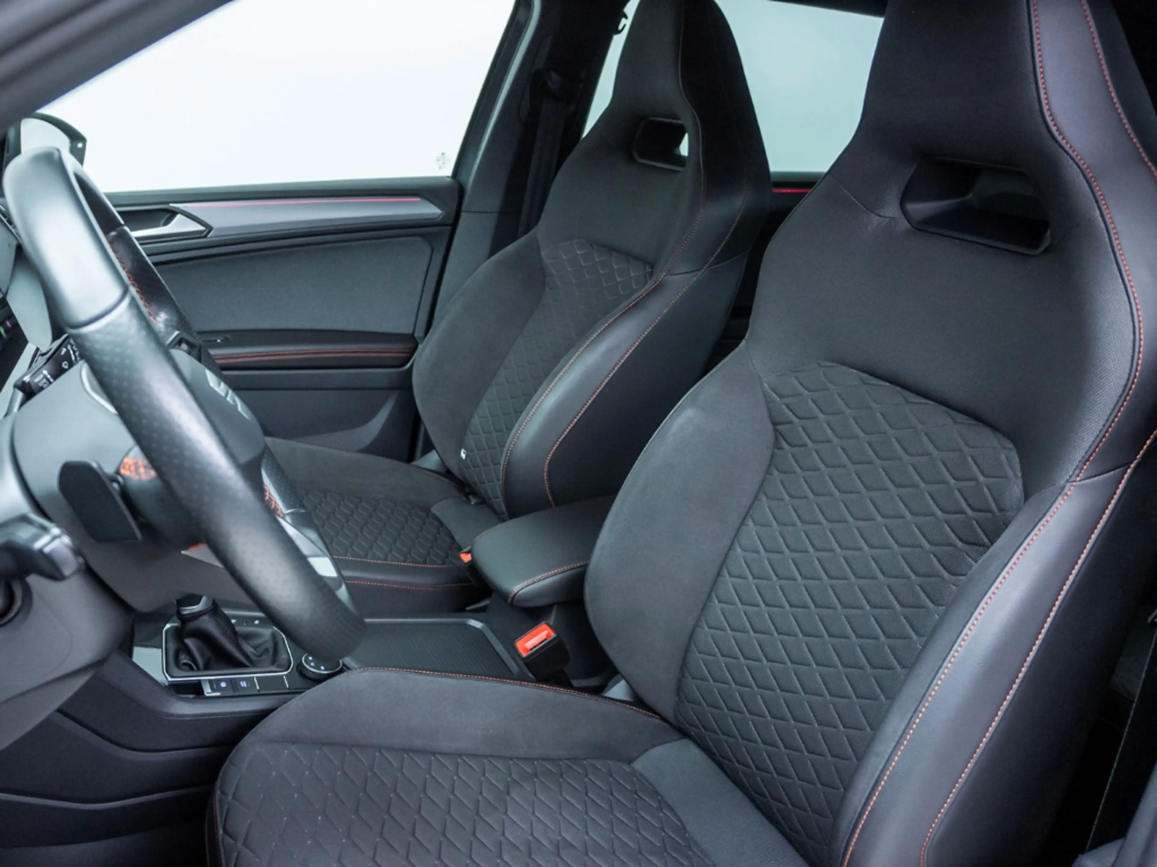 SEAT Tarraco FR e-HYBRID WINTERPAKET AUTOMATIK PDC v+h (GW71) — photo 23