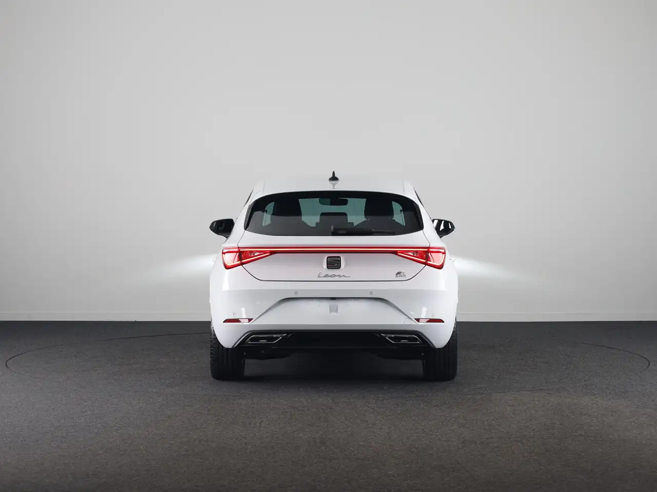 SEAT Leon e-Hybrid 2026