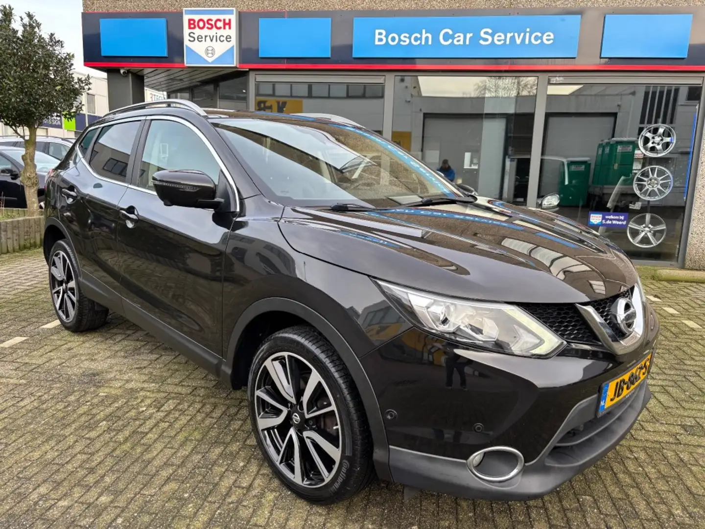 Nissan Qashqai 1.2i Tekna, Navigatie, Panoramadak, 360 Camera, Cl Negro - 2
