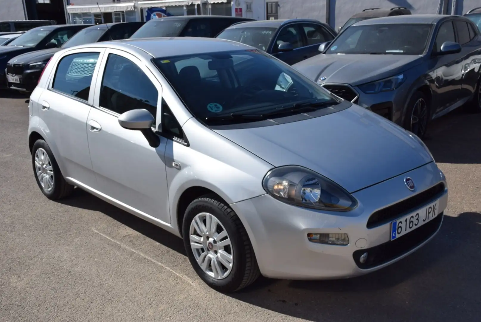 Fiat Punto 1.2 S&S Pop 51kW E6 Gris - 1