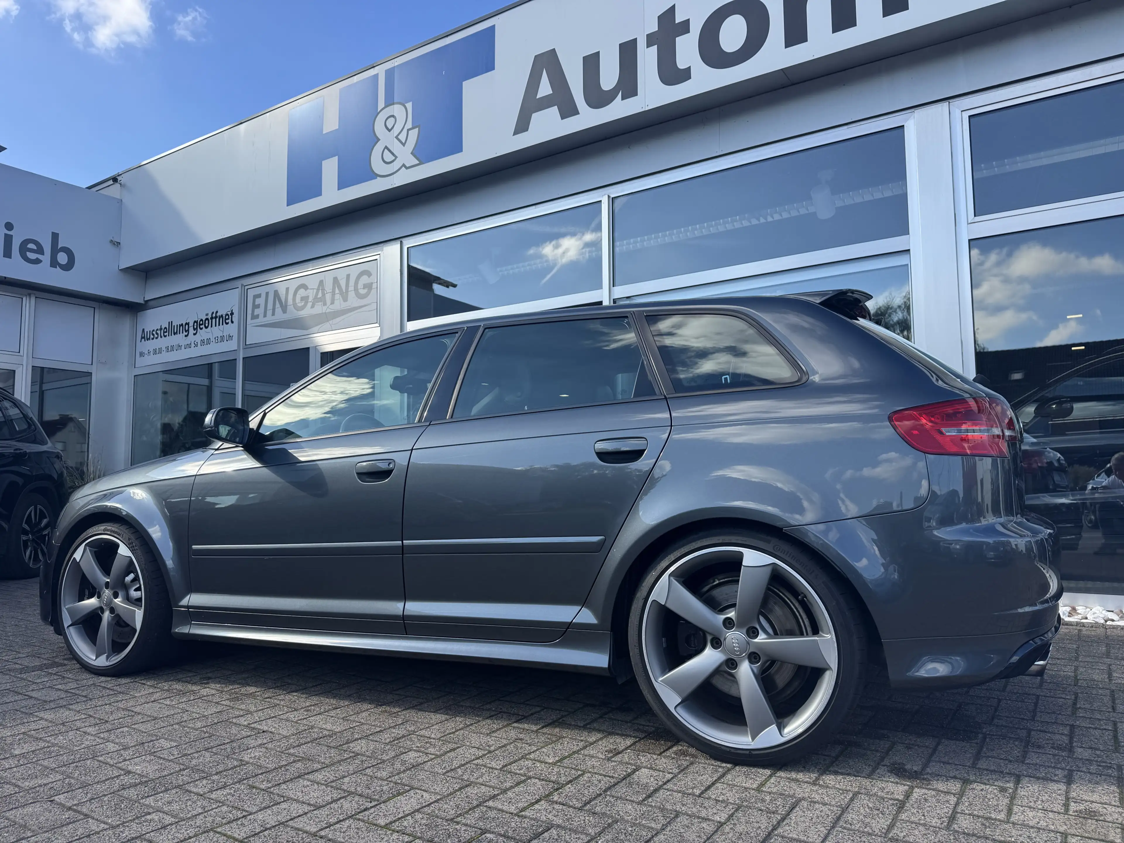 Audi RS3 — photo 3