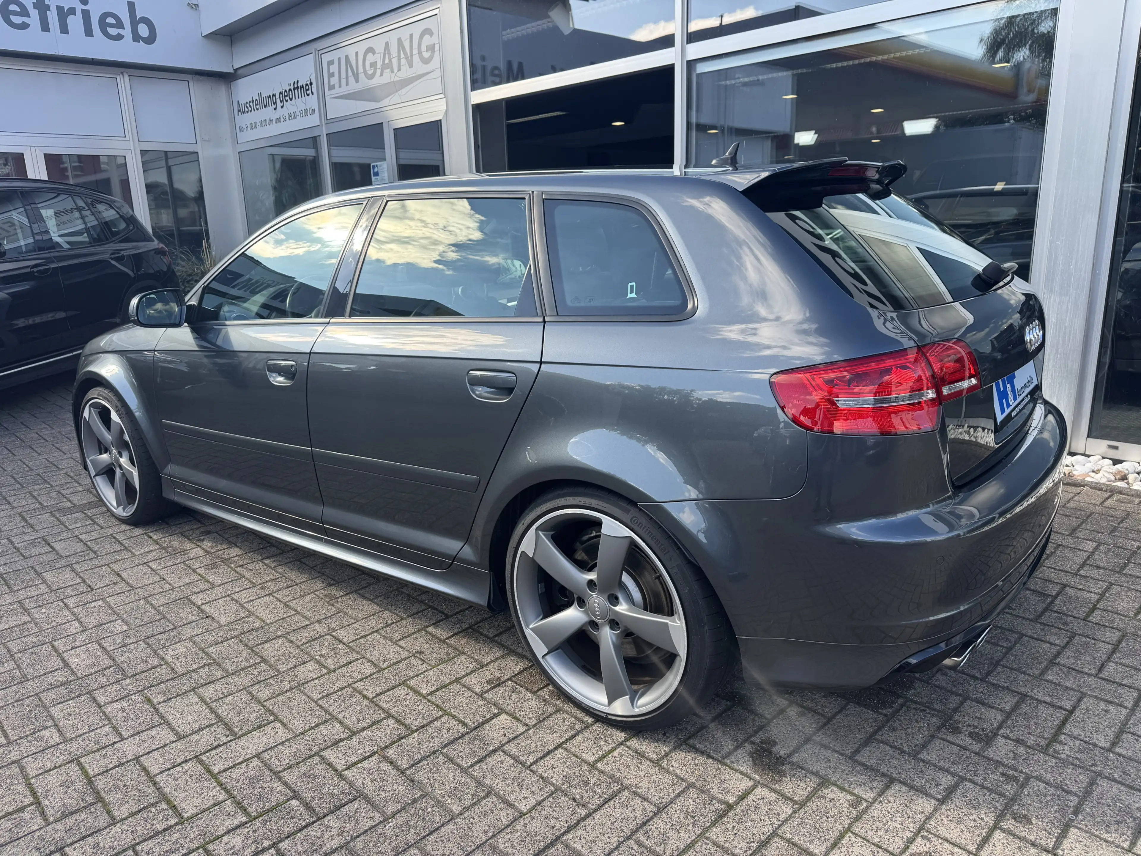Audi RS3 — photo 15