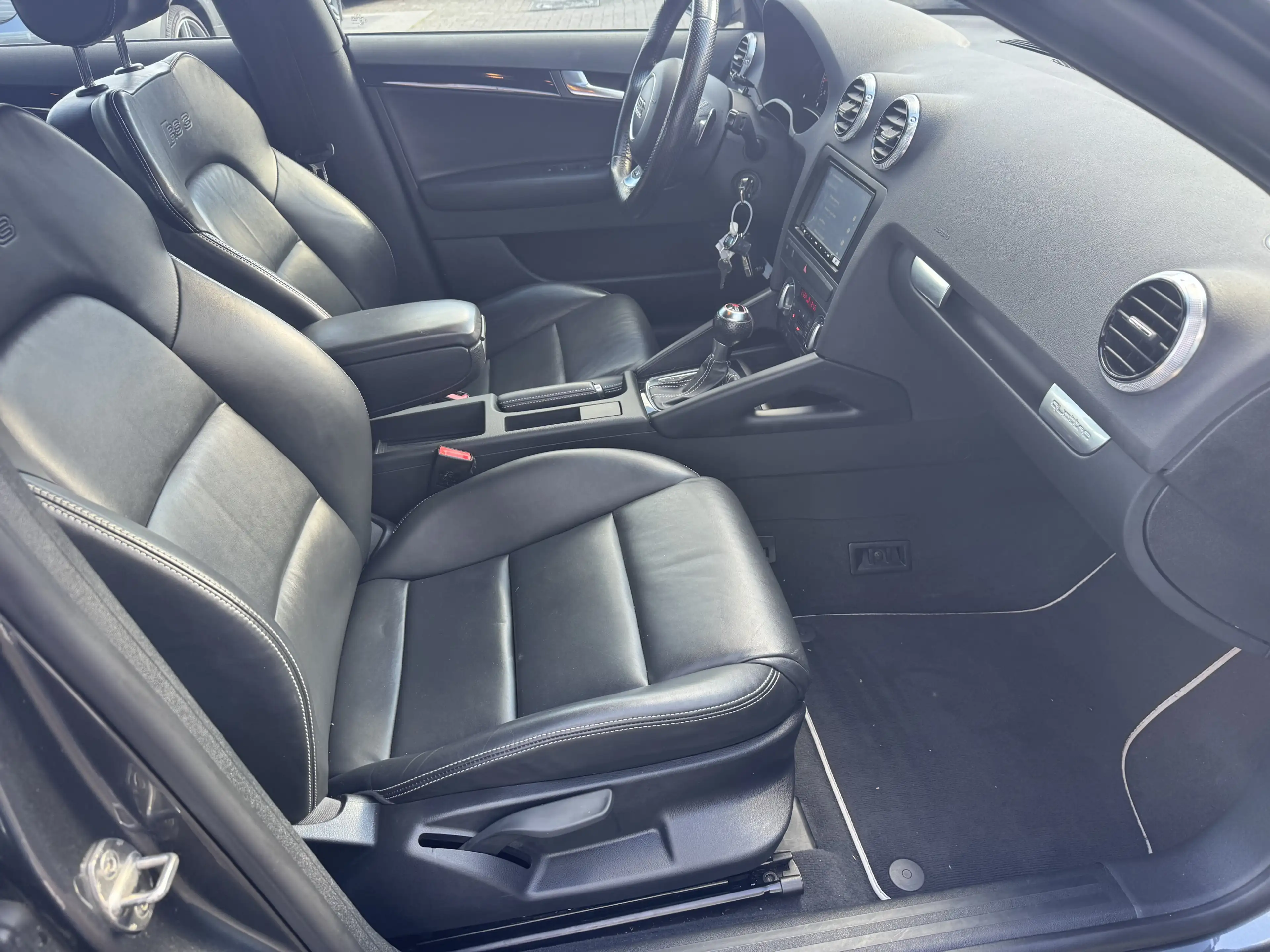 Audi RS3 — photo 7