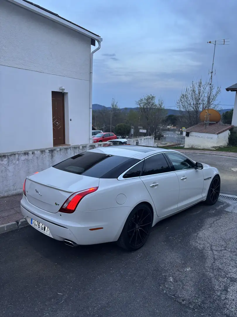 Jaguar XJ 3.0D SWB Portfolio Aut. - 1