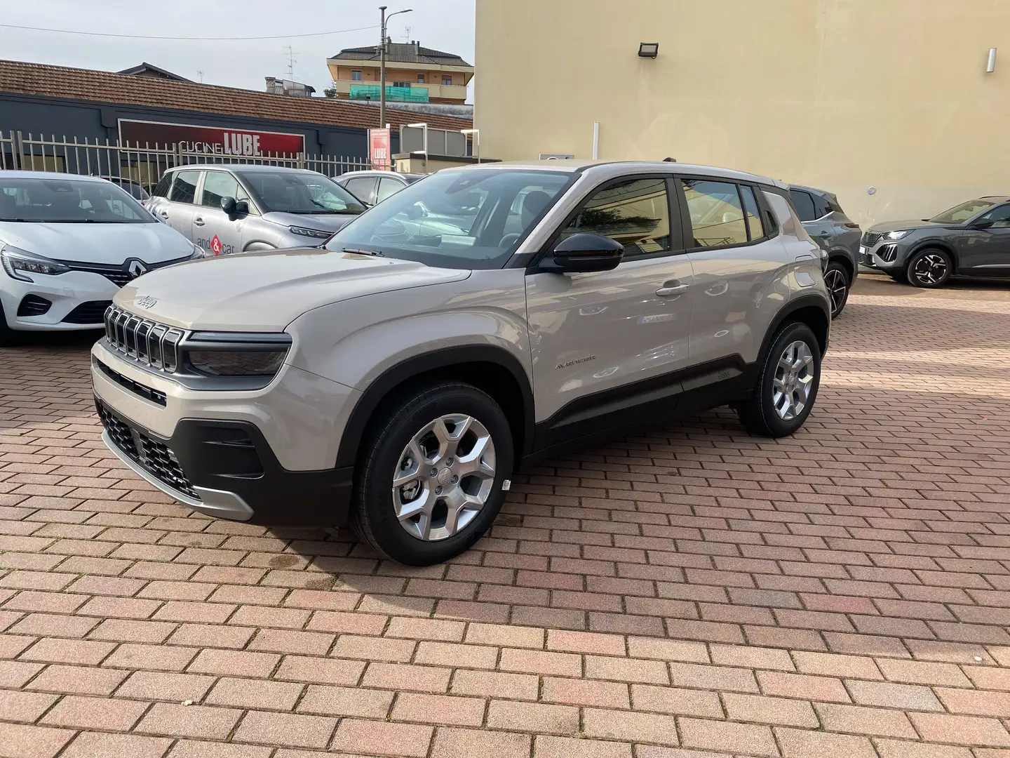 Jeep Avenger Avenger 1.2 turbo Altitude fwd 100cv Argent - 1