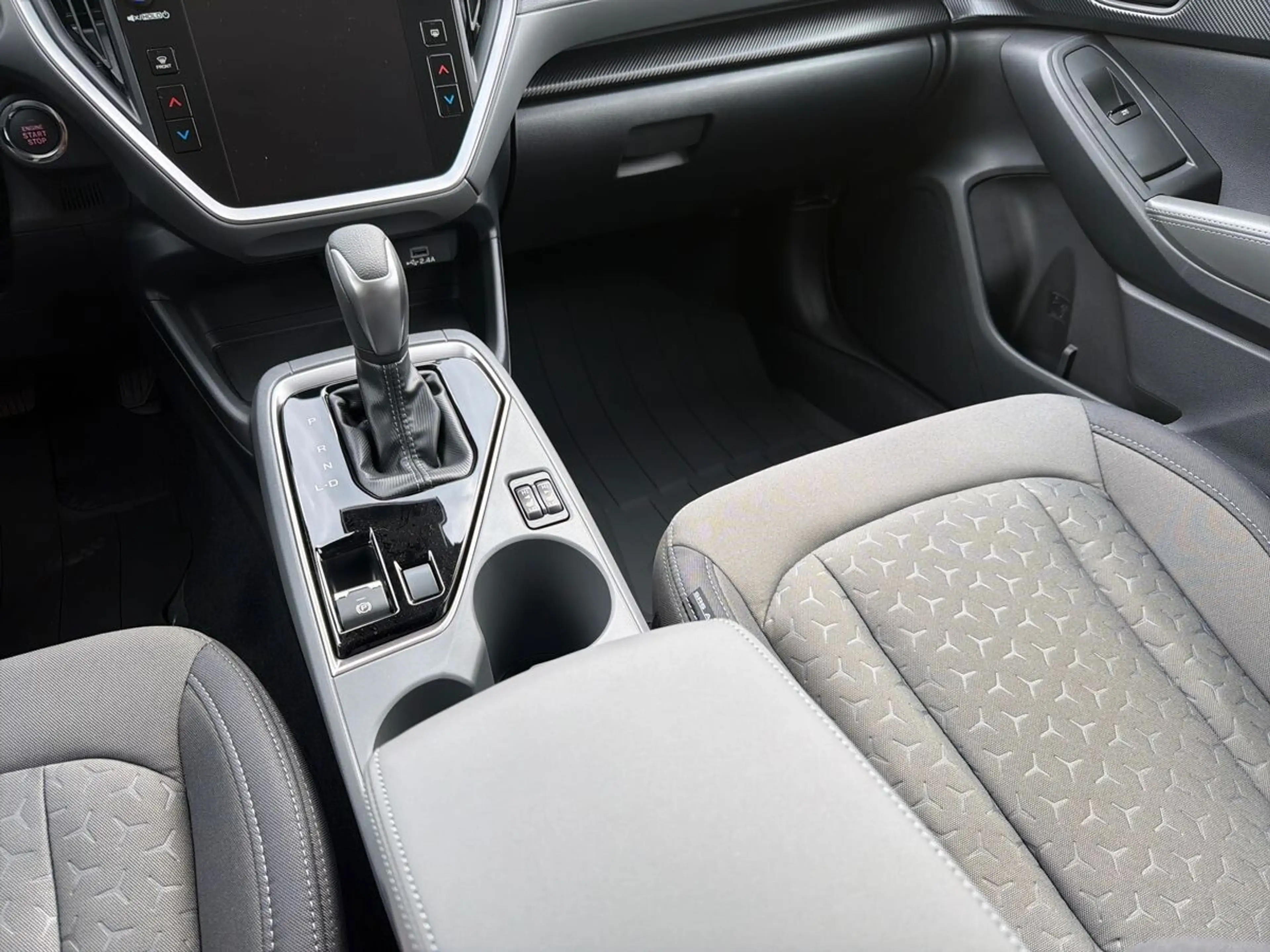Subaru Crosstrek 2,0i e-Boxer HEV CVT Style Allrad Aut. — photo 14