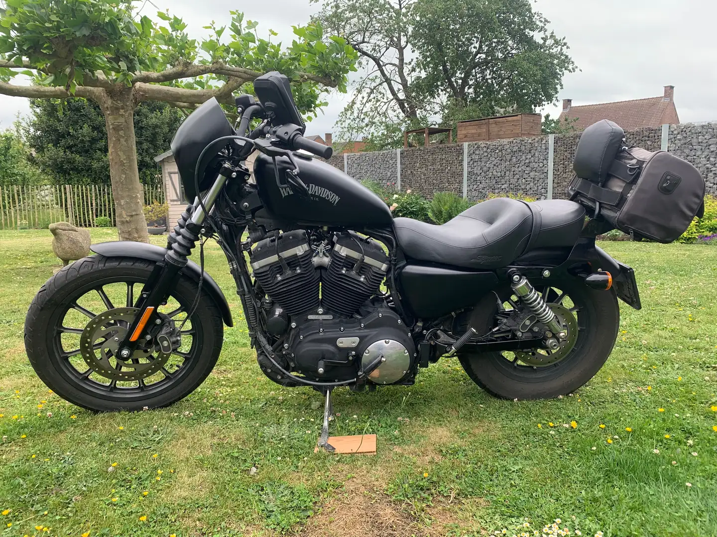 Harley-Davidson Iron 883 Negru - 1