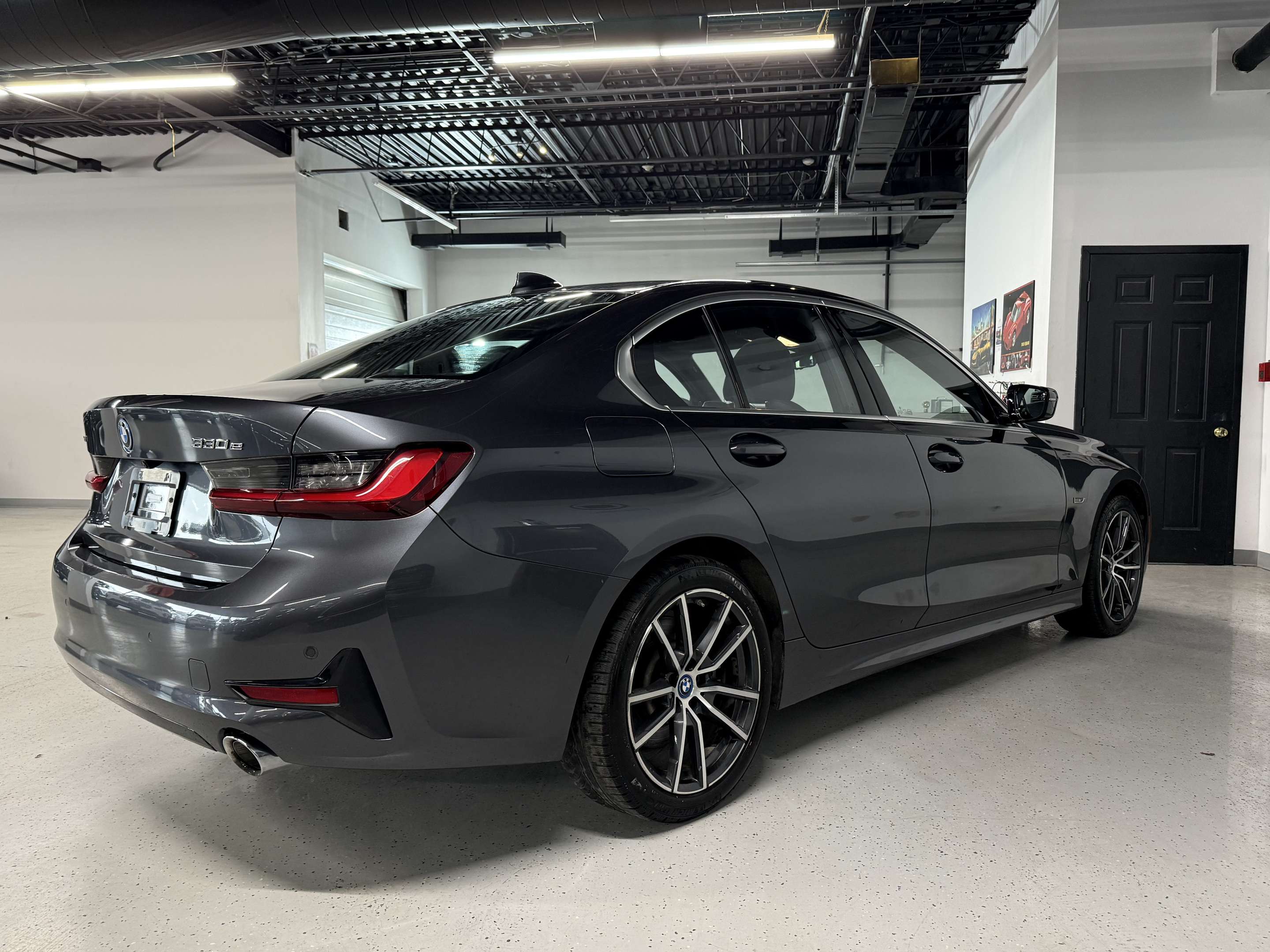 2022 BMW 3 Series 330e l Hybrid l Plug In l Bmw Hybrid Warranty alt 5