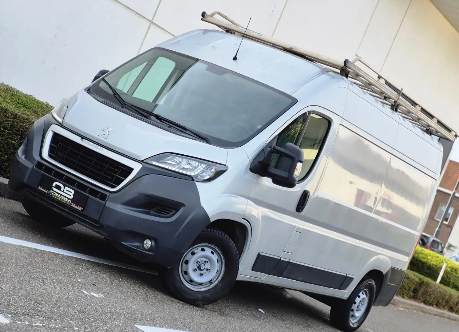 Peugeot Boxer *** 2.2 HDi - L2H2 - 95 kw - Camera *** Srebrny - 1