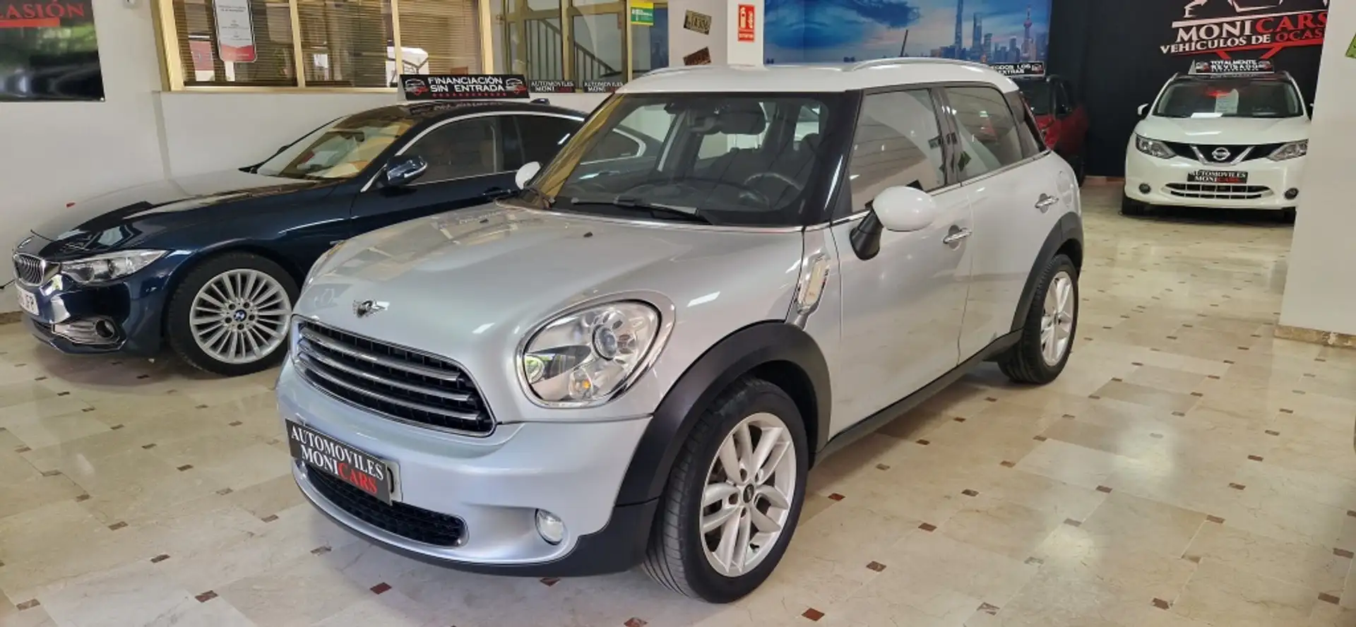 MINI Cooper Countryman D - 1